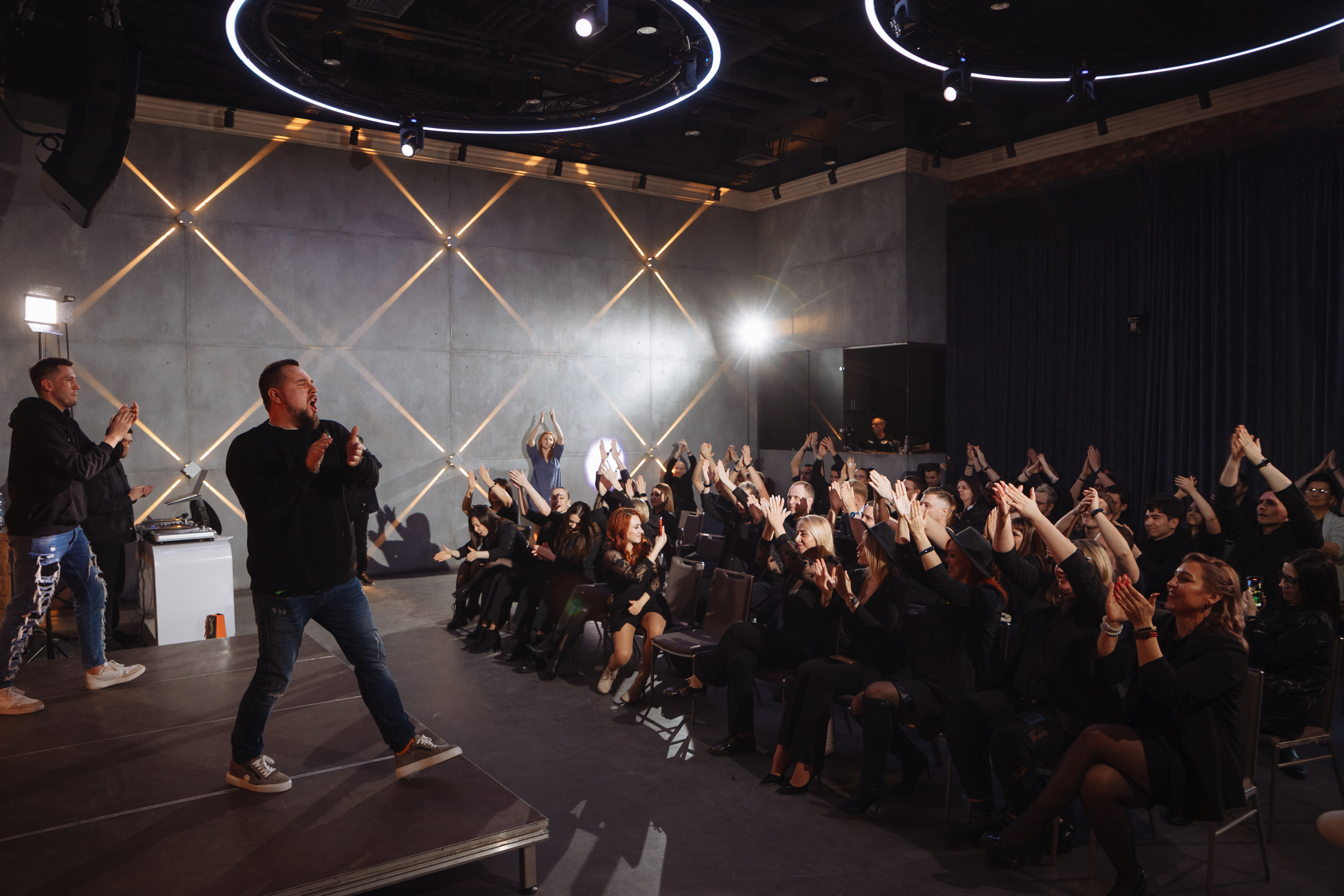 Провинциалы. Форум для ведущих. Свадебный и репортажный фотограф в Волгограде Антон Сидоренко