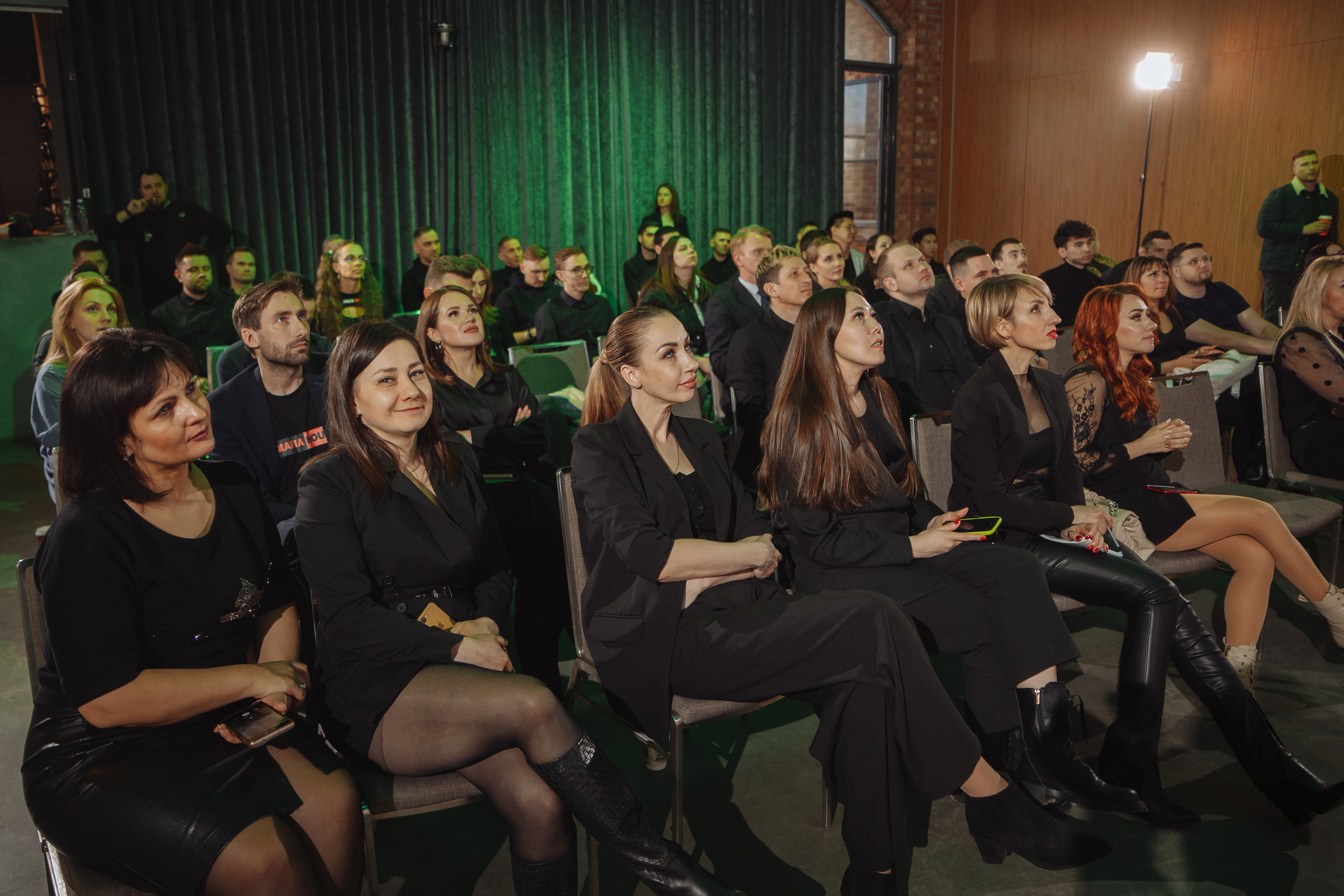 Провинциалы. Форум для ведущих. Свадебный и репортажный фотограф в Волгограде Антон Сидоренко