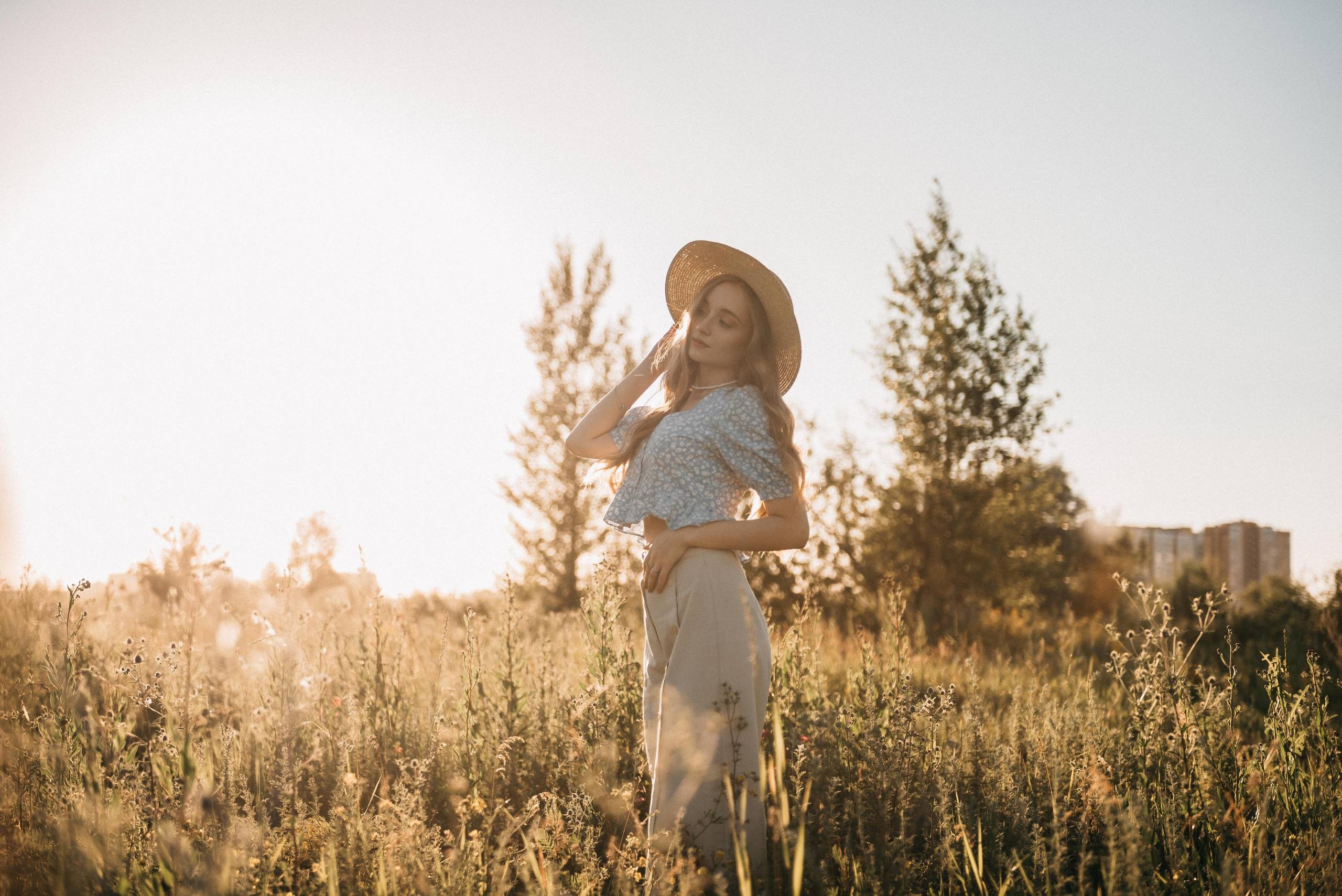 В поле. Фотограф Родионова Екатерина в Москве и Оренбурге
