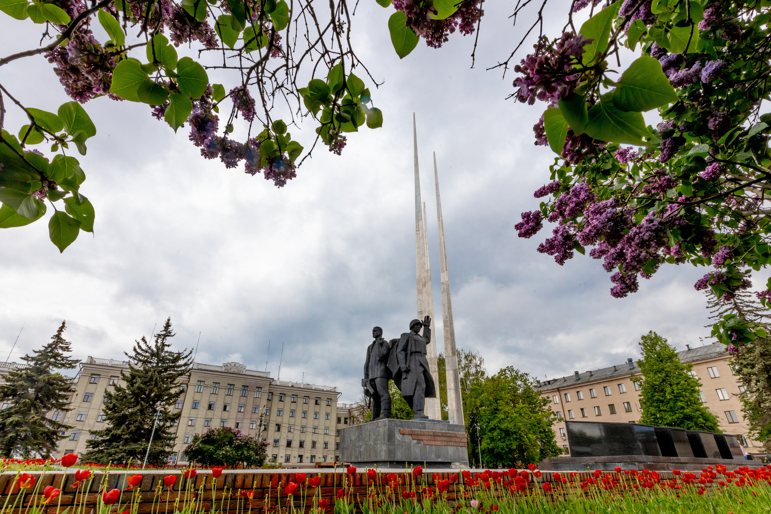 Мемориал «Три Штыка» на «Площади Победы» в г. Тула. Фотограф в Туле Крупский АнДРей. Фотостудия «КАДР71» в Туле