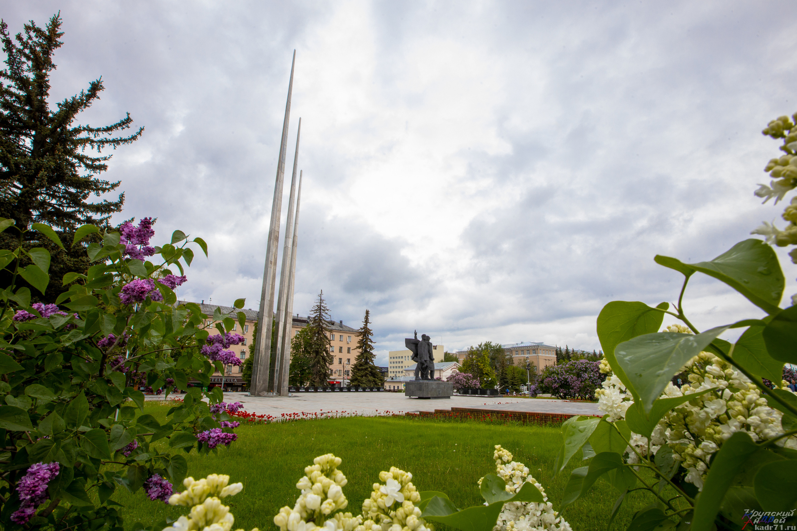 Мемориал «Три Штыка» на «Площади Победы» в г. Тула. Фотограф в Туле Крупский АнДРей. Фотостудия «КАДР71» в Туле