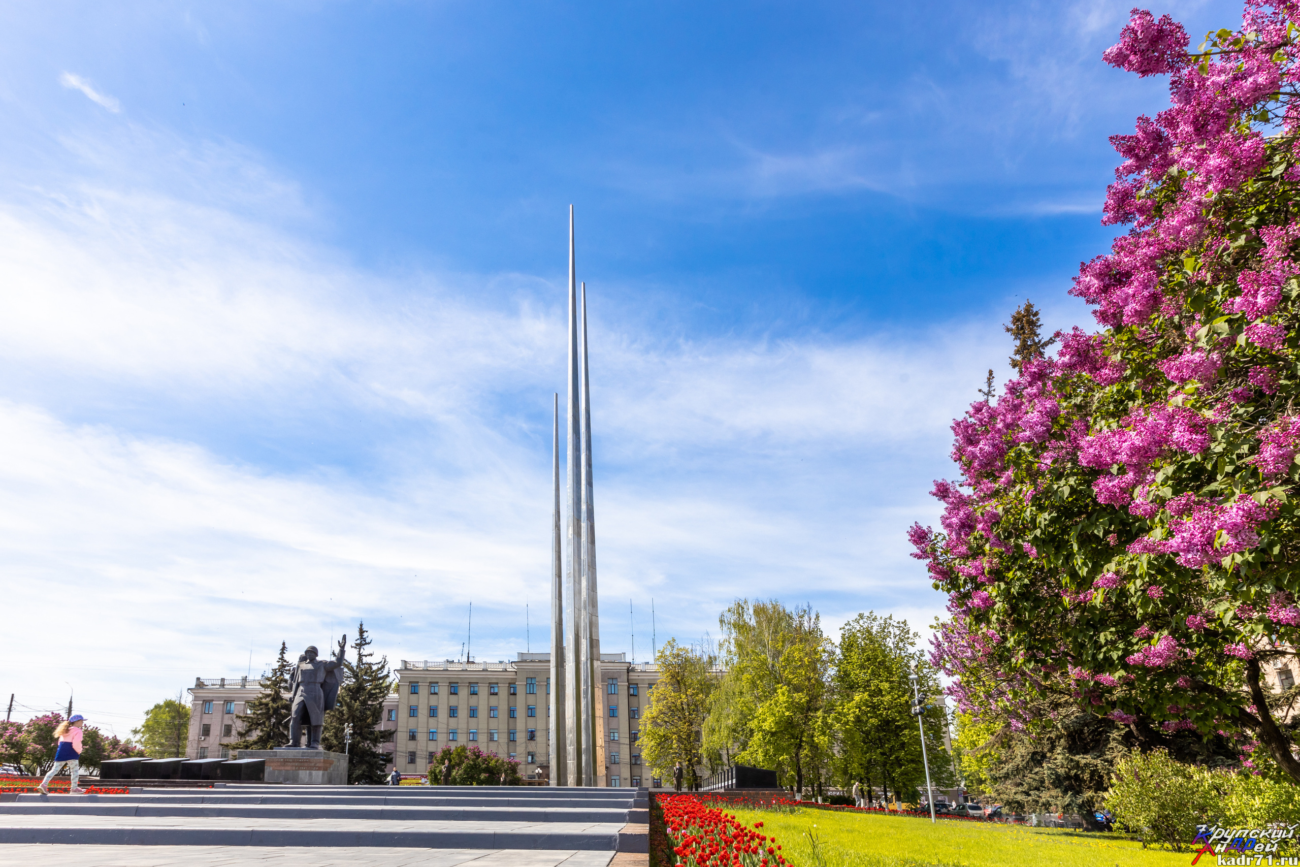 Мемориал «Три Штыка» на «Площади Победы» в г. Тула. Фотограф в Туле Крупский АнДРей. Фотостудия «КАДР71» в Туле