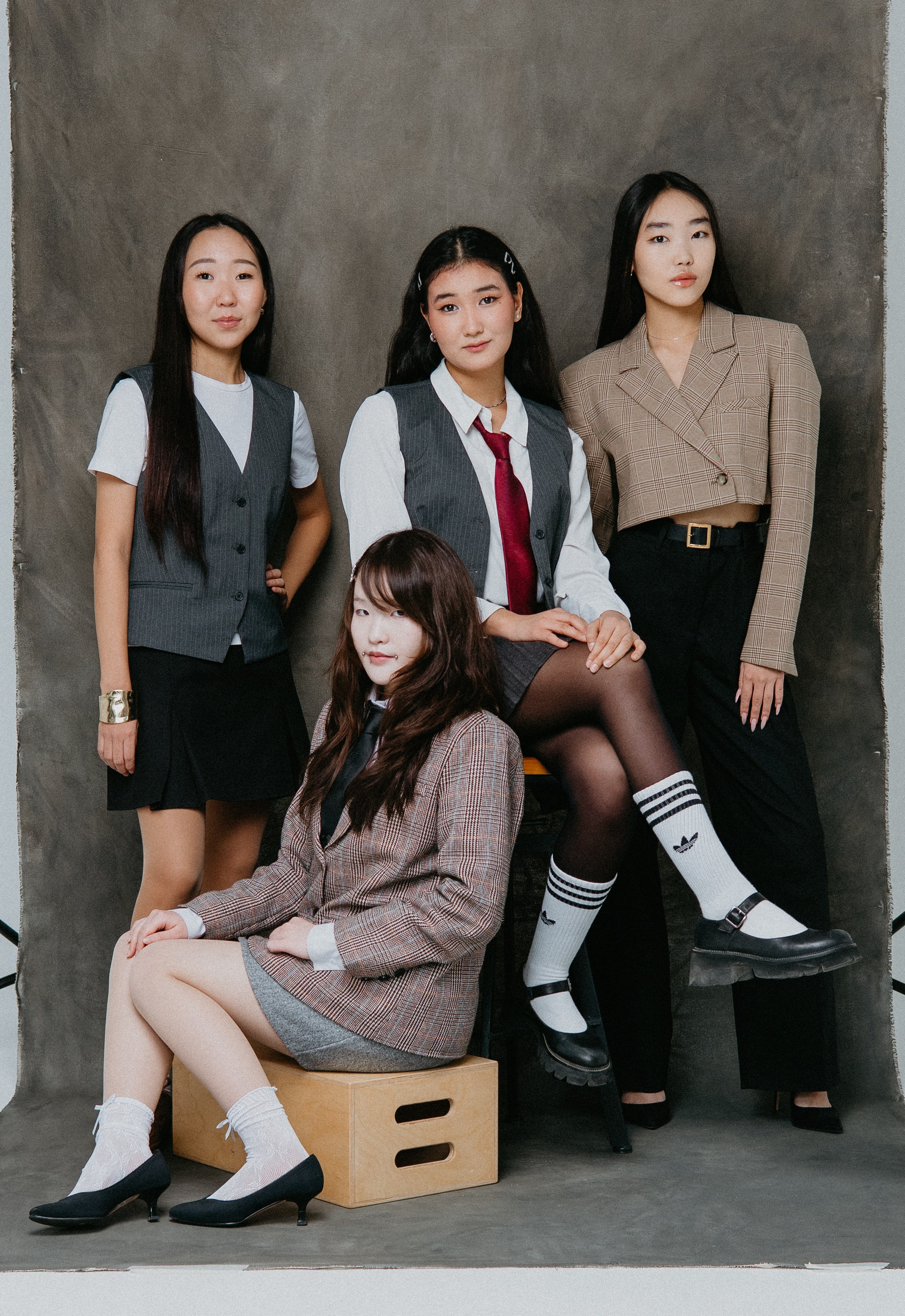 Выпускные альбомы для школ. Фотостудия Фотодом. Якутск