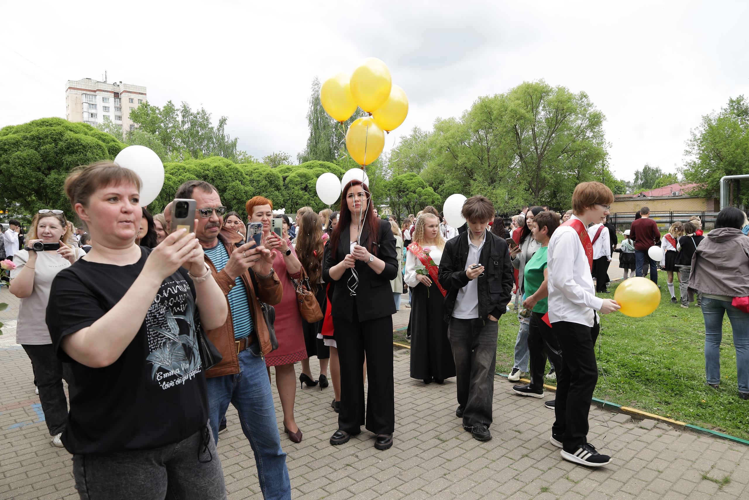 Последний звонок. Фотограф Надршина Лилия