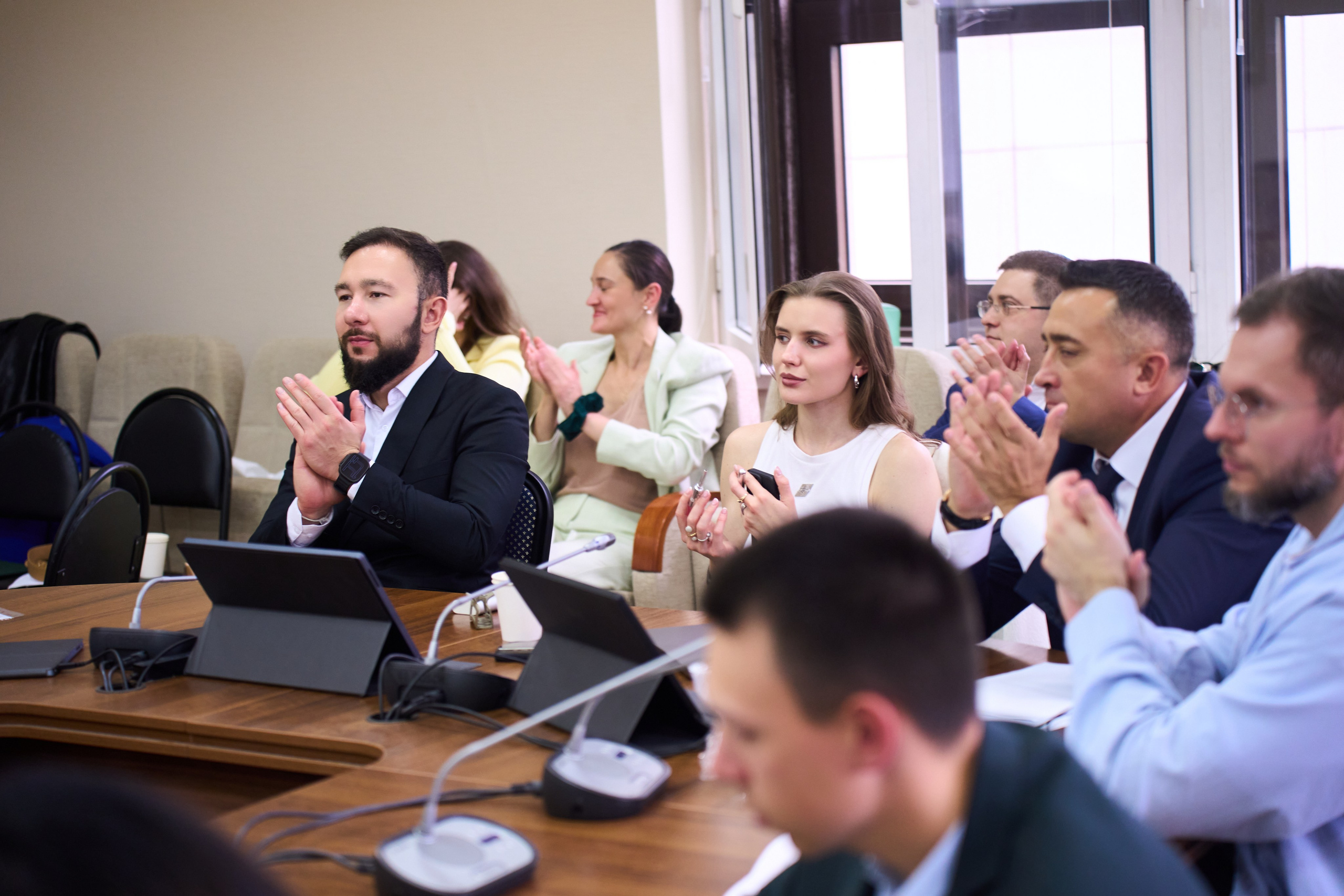Репортажная съемка выпускников МГИМО. Репортажный фотограф в Москве Вадим Галанин