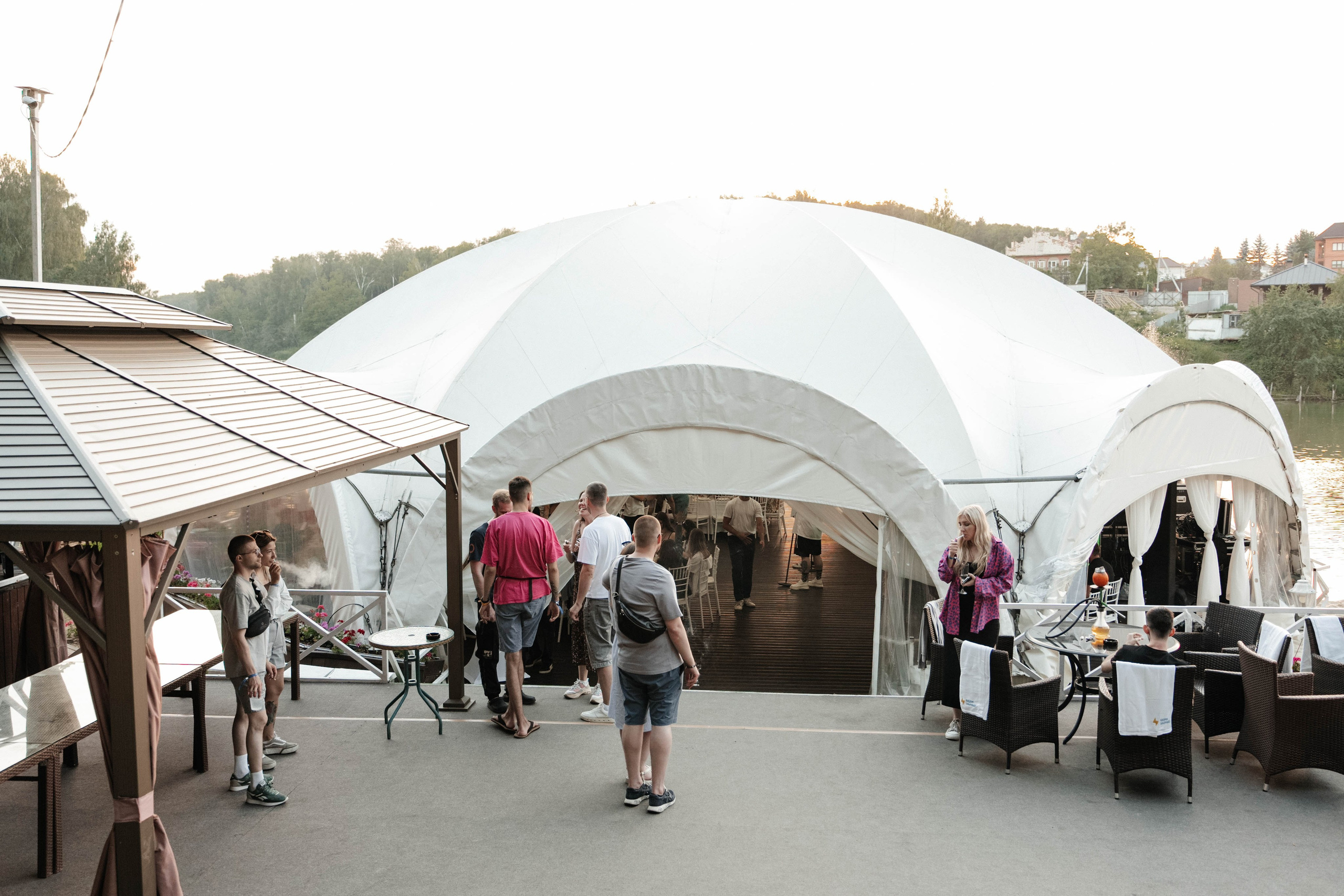 Бери заряд. Свадебный фотограф Москва Александра Аверкова