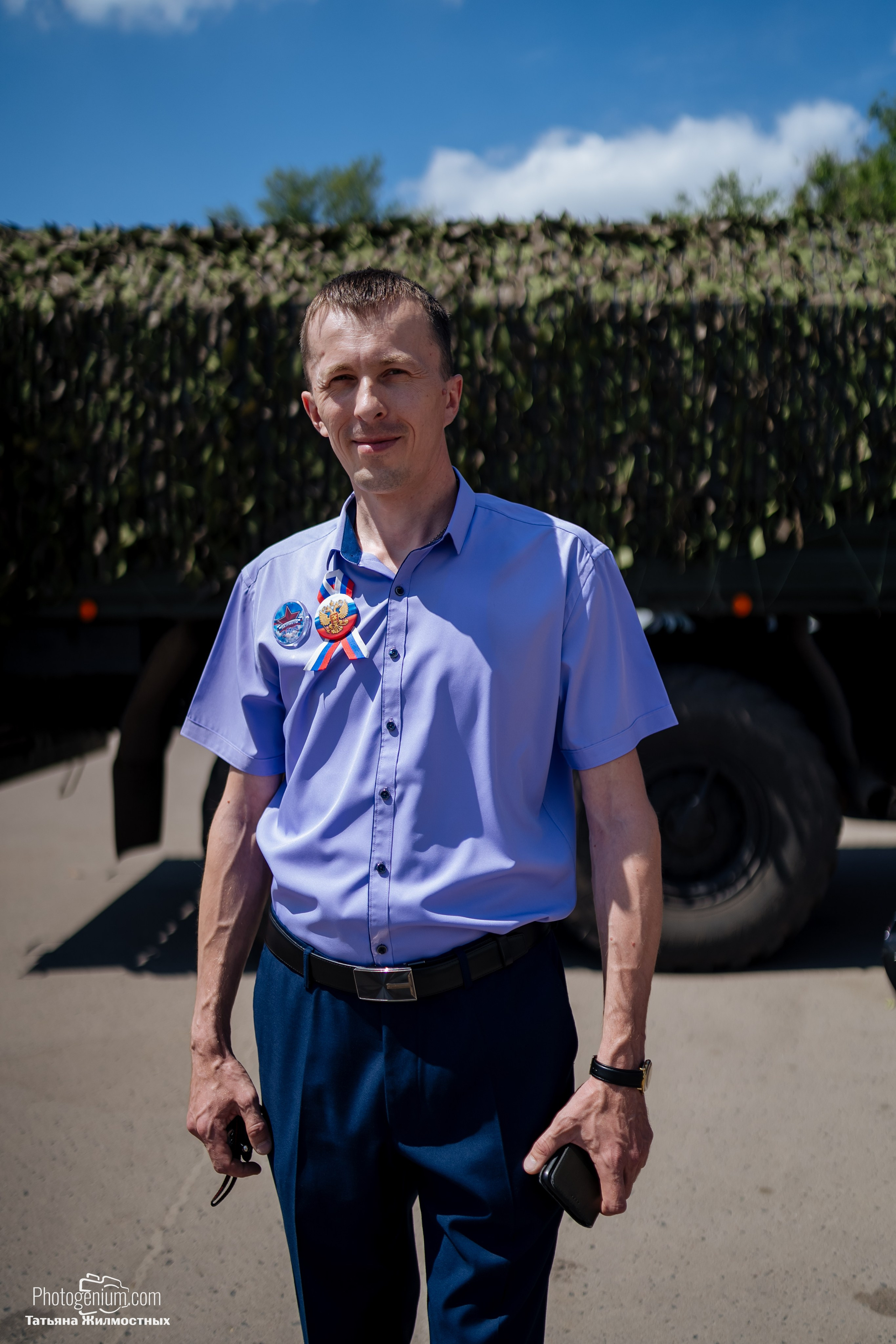 8 июня «Патриоты из Курска» сбор гуманитарной помощи у кинотеатра «Родина». Фотограф Нижний Новгород Татьяна Кейод