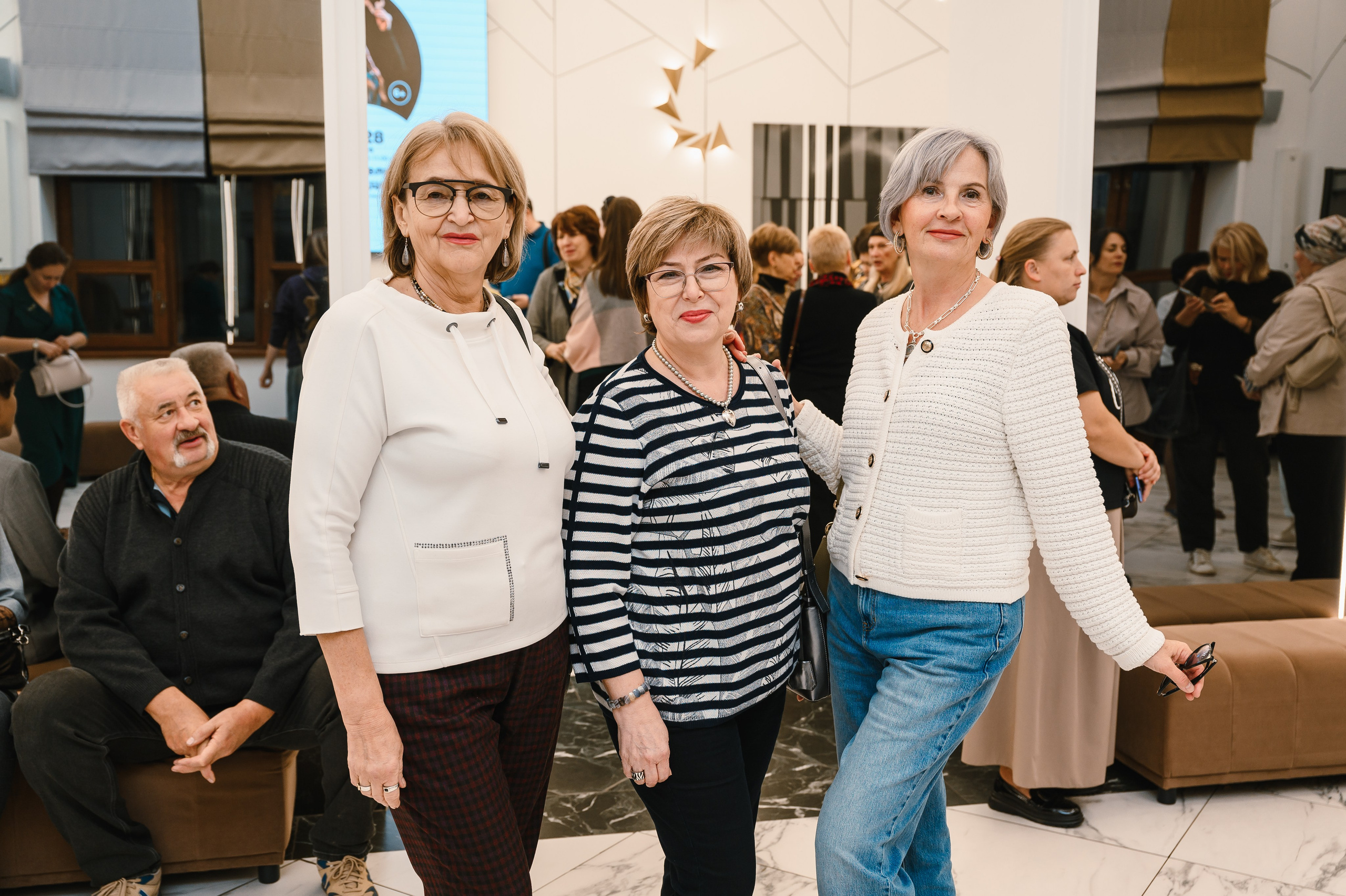 Театр кукол: «Птифуры. Бабушки». Свадебный и просто хороший фотограф в Челябинске