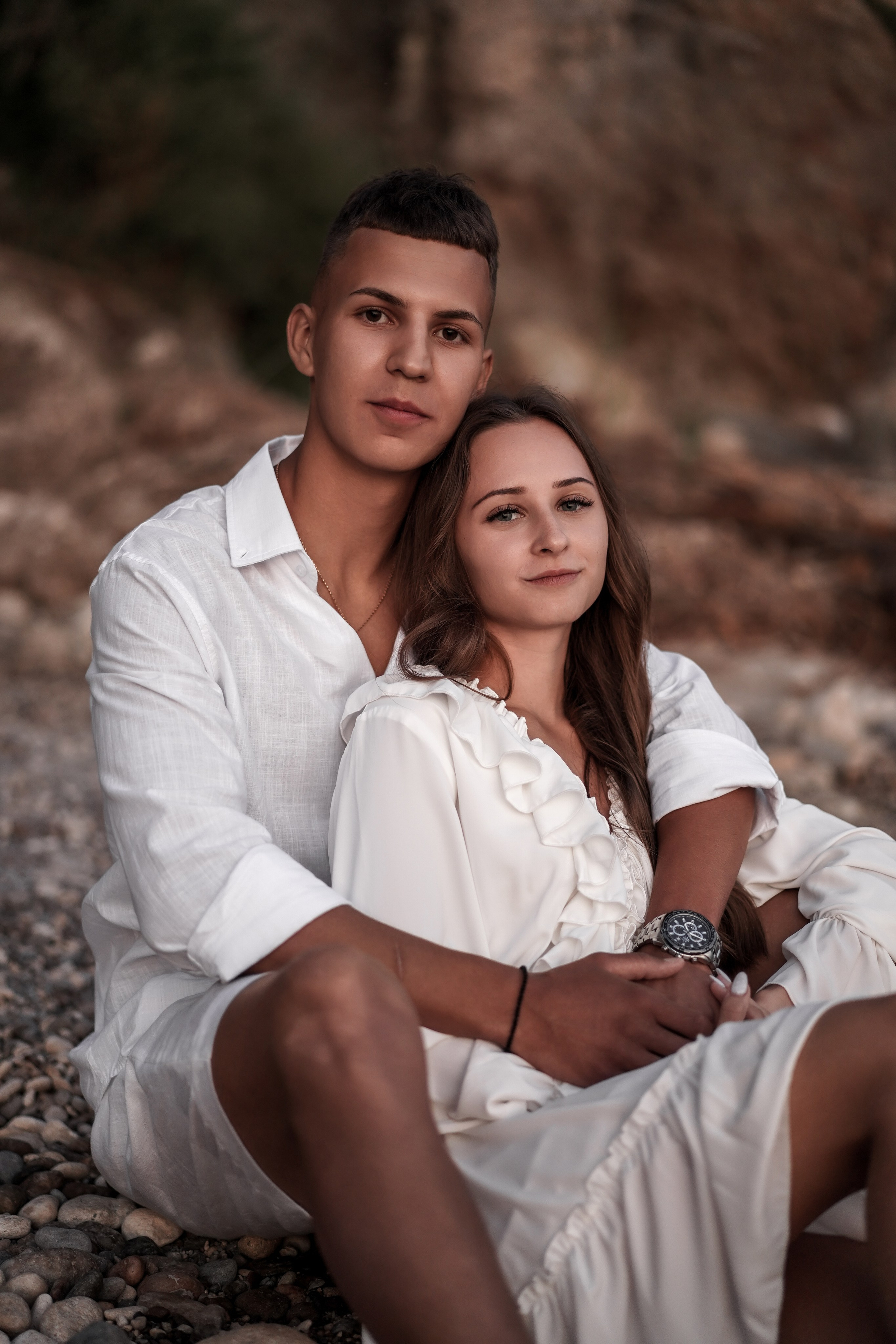 Матвей и Софья на фотосессии дикого пляжа Грот Дианы в Крыму. Свадебный фотограф в Ростове-на-Дону. Таинство Крещения и Венчания, семейные фотосессии. Алёна Чёботова