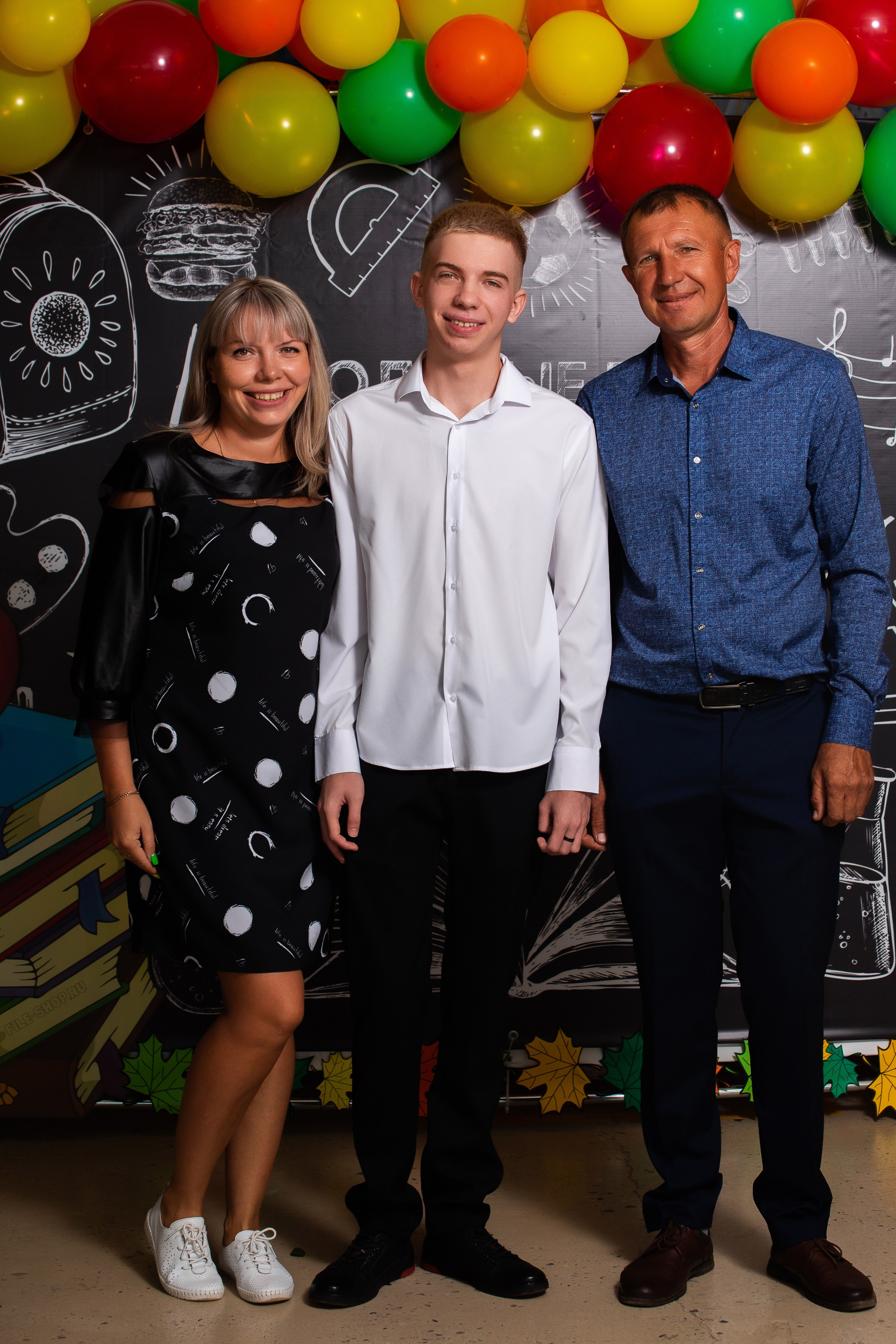 1 сентября 9 школа (фотосессия с родителями). ТВОЙ АЛЬБОМ / ТВОИ ПРАВИЛА