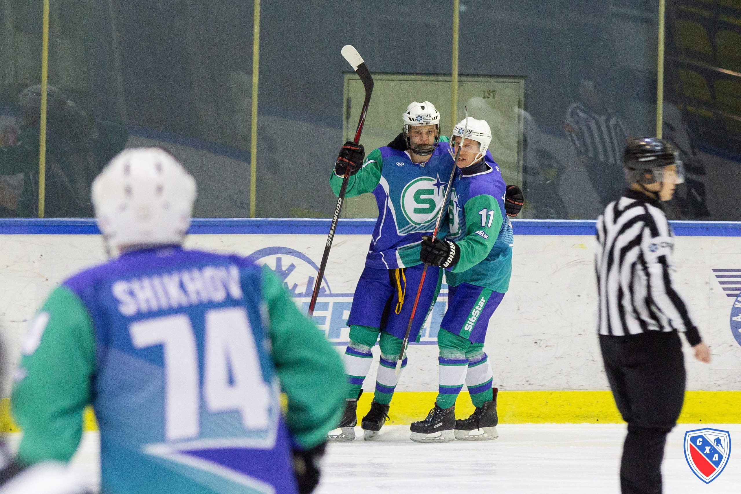 Хоккей. Фотограф Комаров Сергей