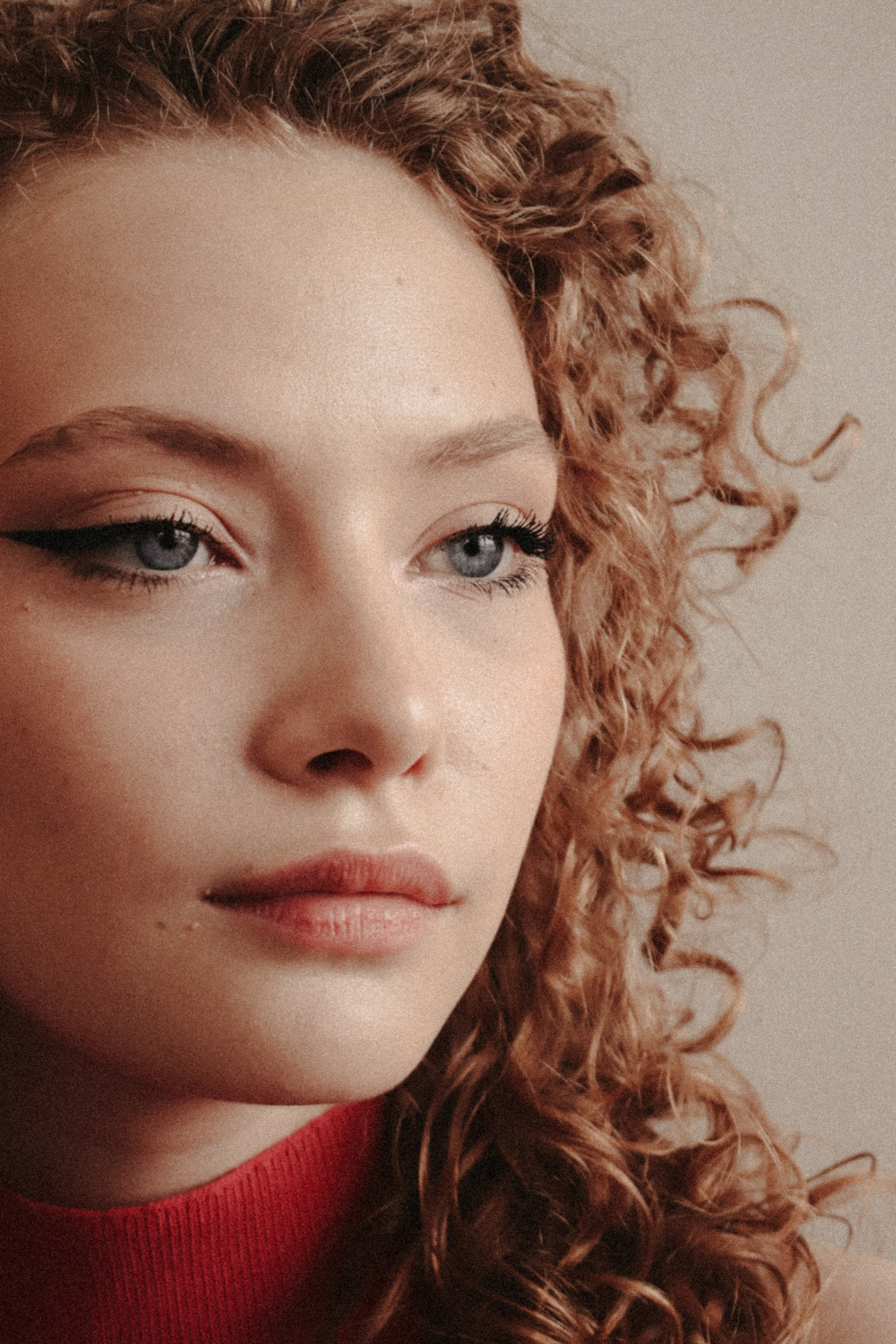 Женский портрет. Фотограф Химки Анна Татарских