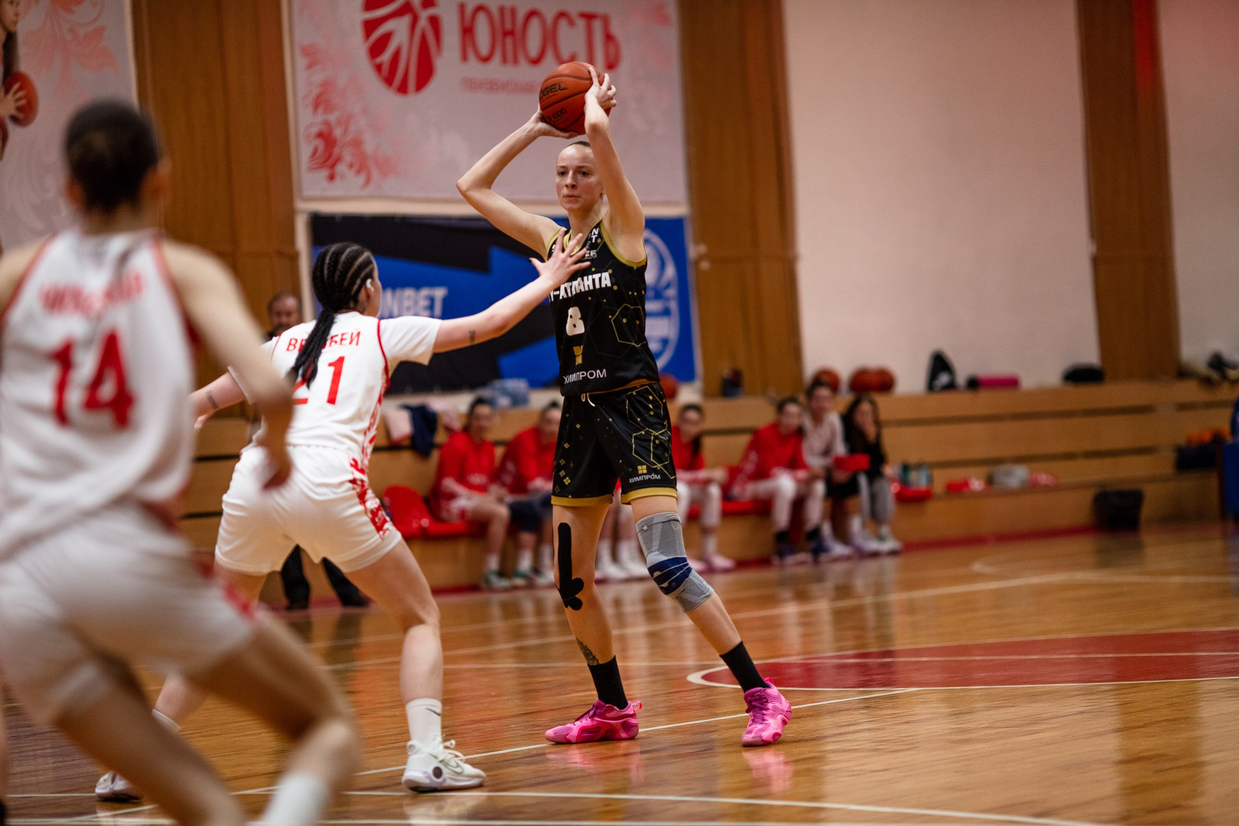 БК Юность — ЧГУ-Атланта / 3 игра. Фотография