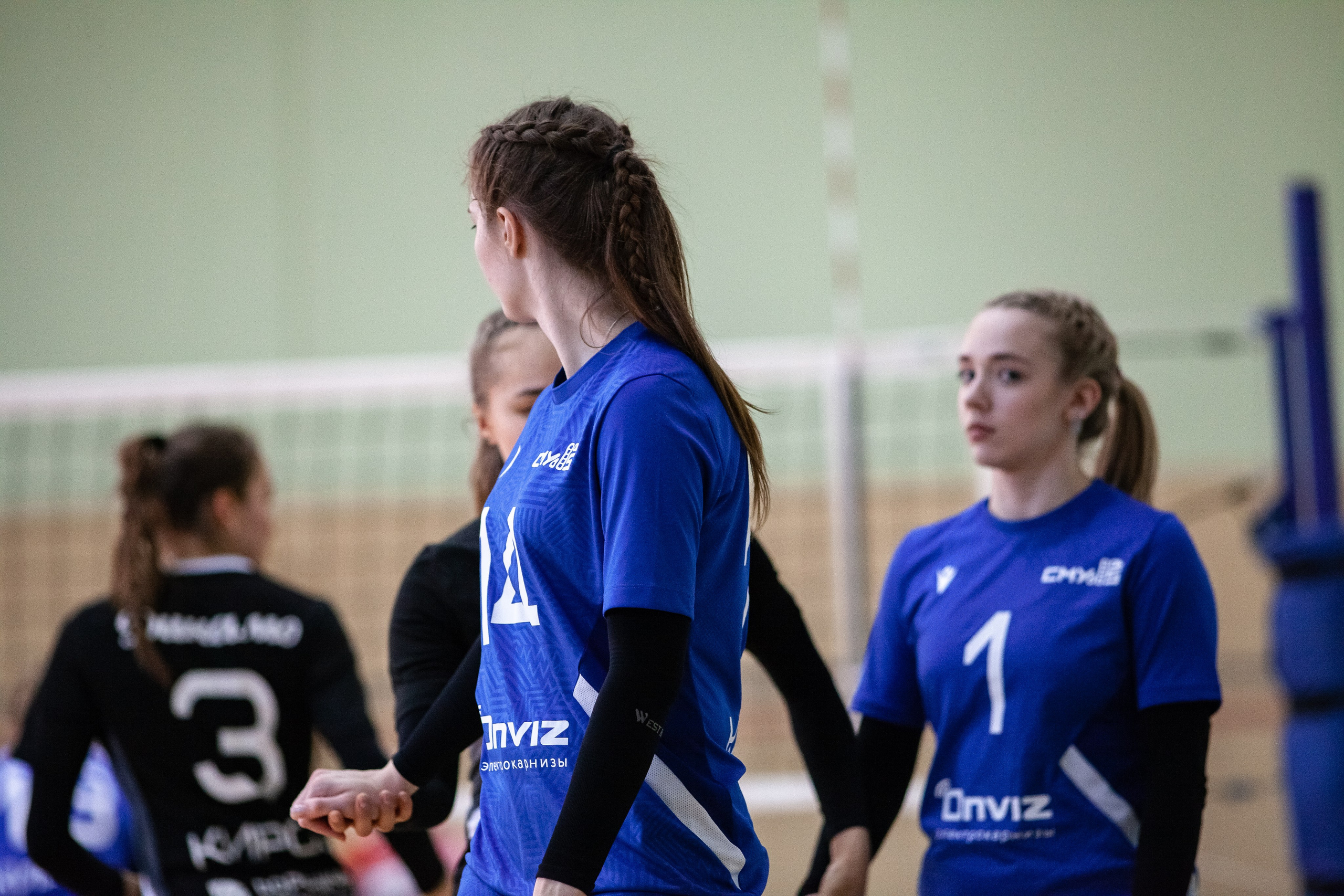 Искра (Самара) — Динамо (Киров). Фотография