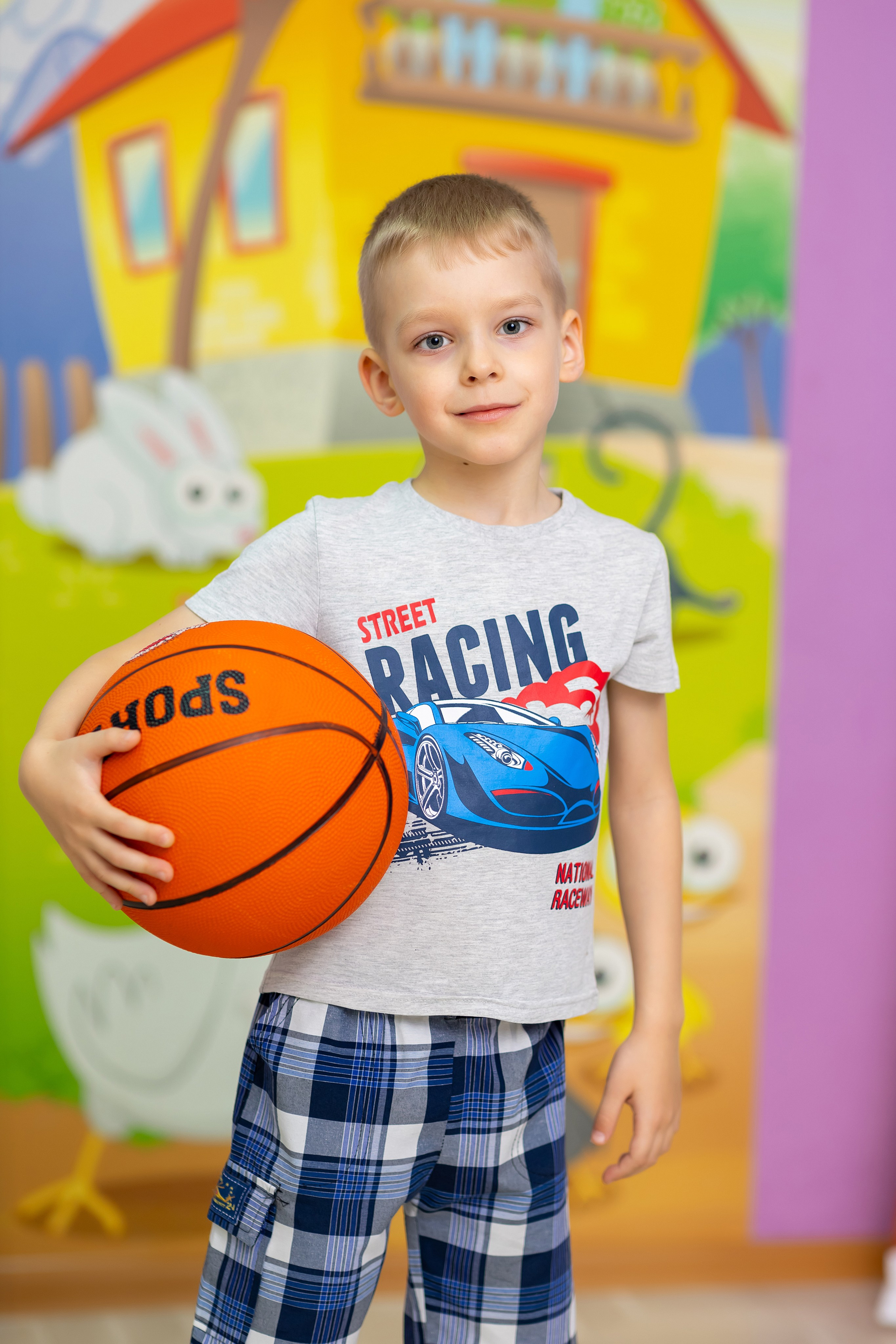 Примеры фото ДЕТСКИЙ САД. Фотограф Радужный ХМАО, Школьный фотограф, семейный фотограф, выпускной альбом