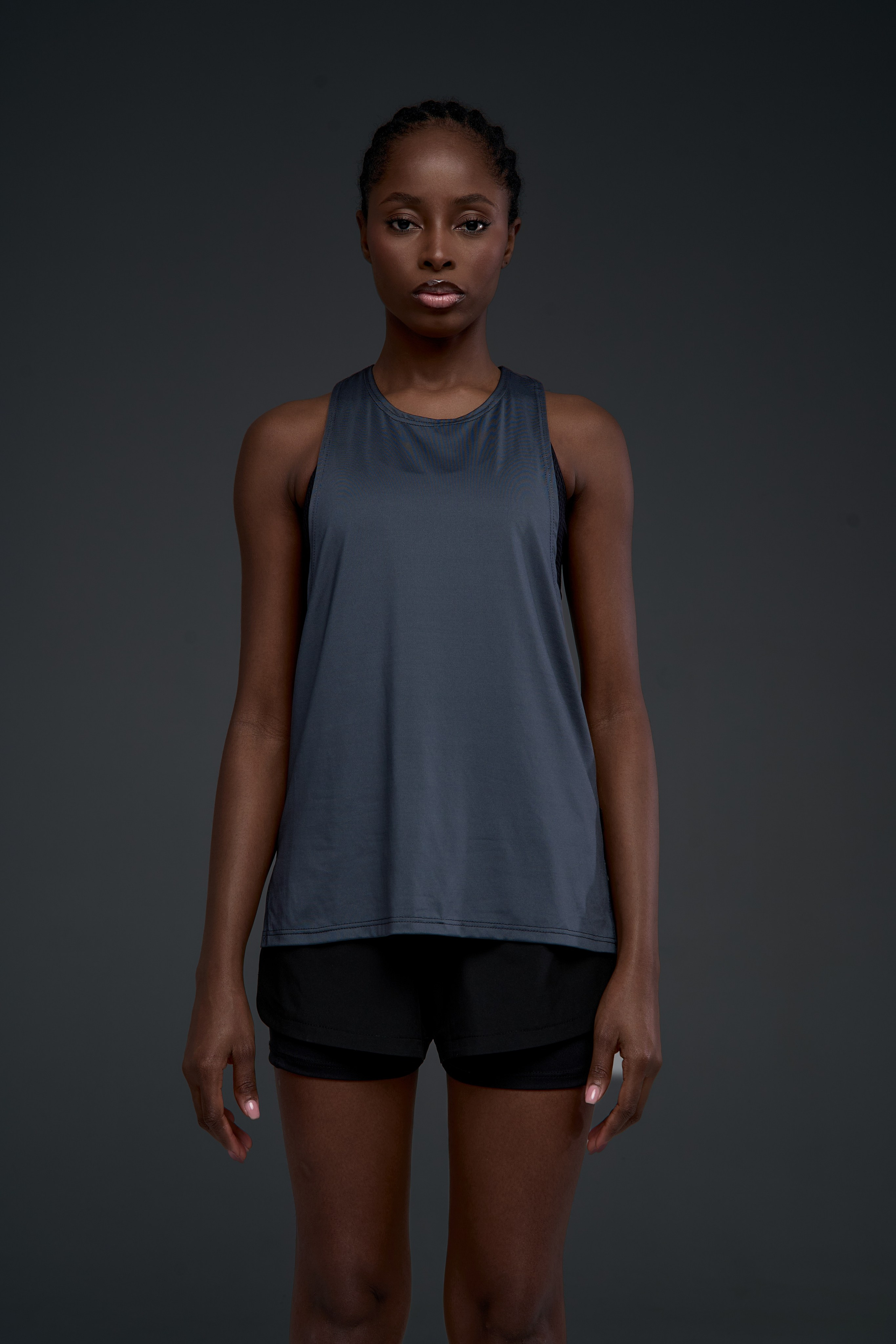 Спортивные футболки. Фотограф для маркетплейсов в Москве