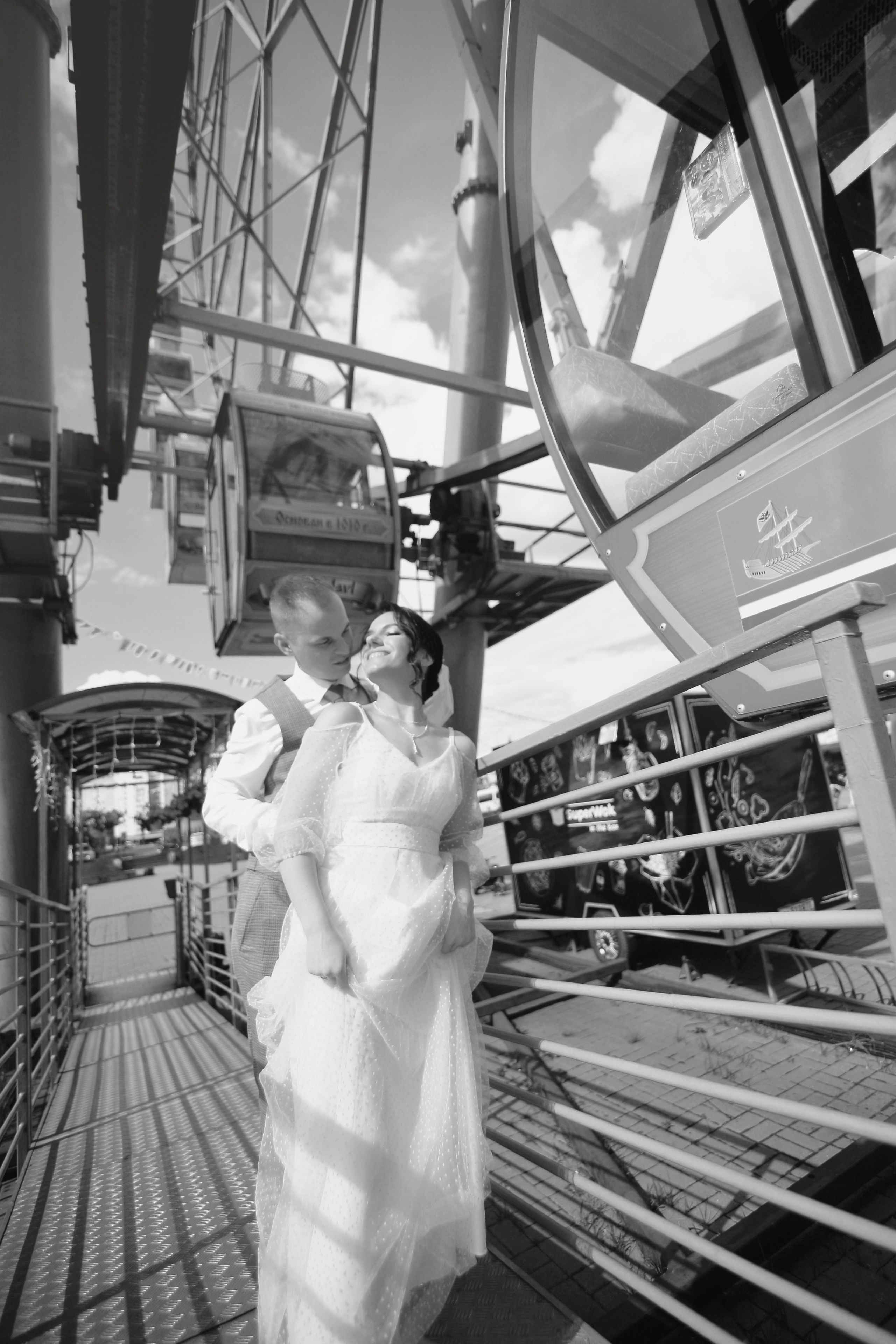 Съемка пары в отеле, на природе, в городе. Свадебный и репортажный фотограф в Ярославле и Санкт-Петербурге Роман Микрюков