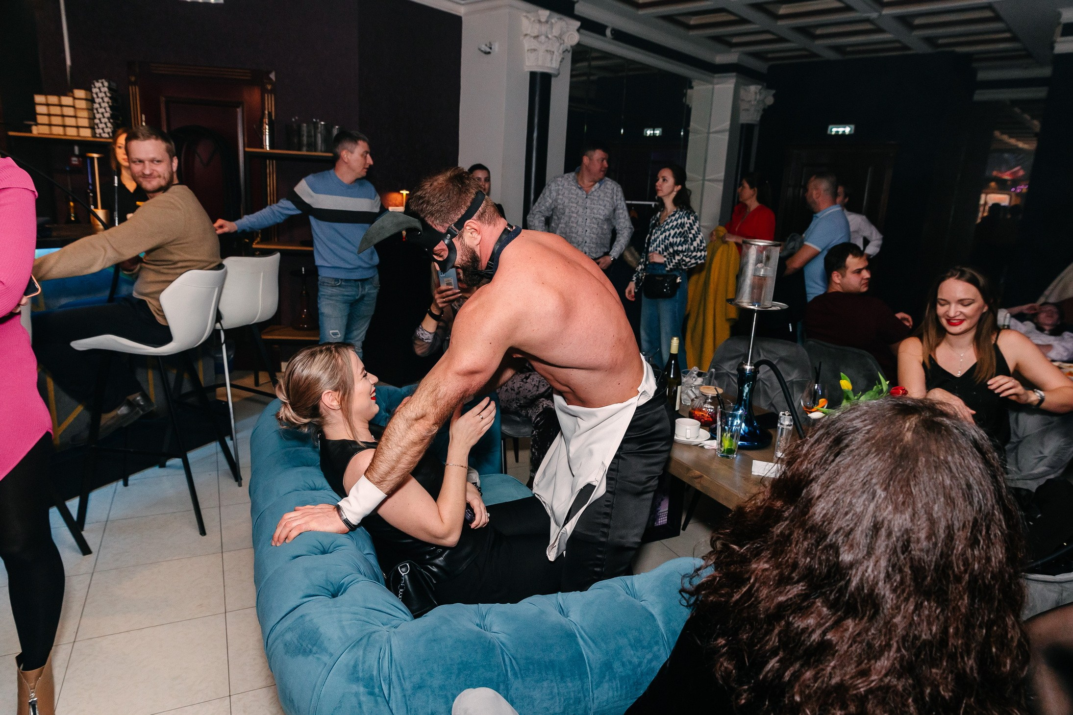 8 марта в лаунж-баре Major 2024. Свадебный, семейный и детский фотограф в Калининграде Елена Кравцова