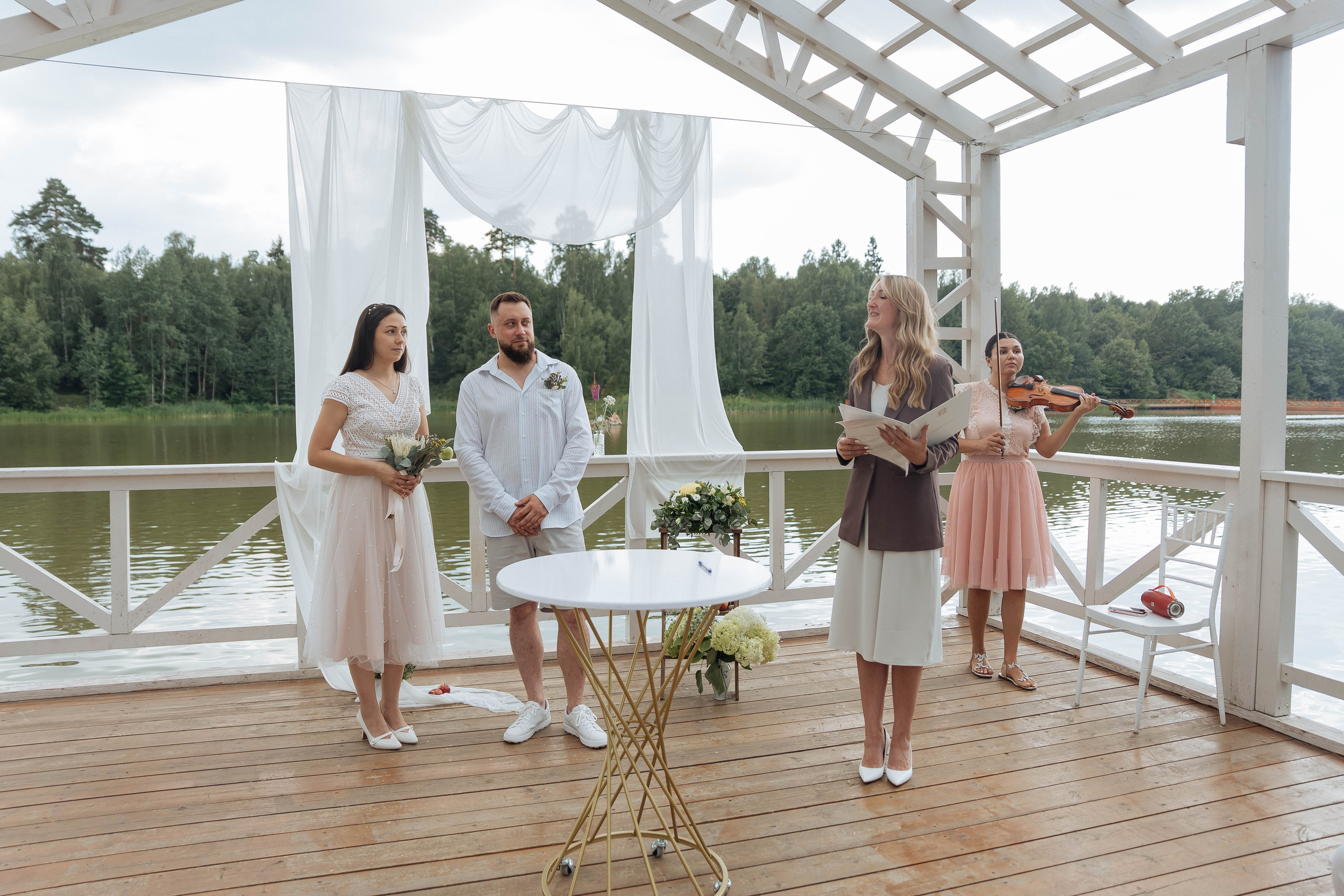 Роман и Анастасия. Усадьба Гребнево. Свадебный и семейный фотограф в Москве и Подмосковье Ольга Останина