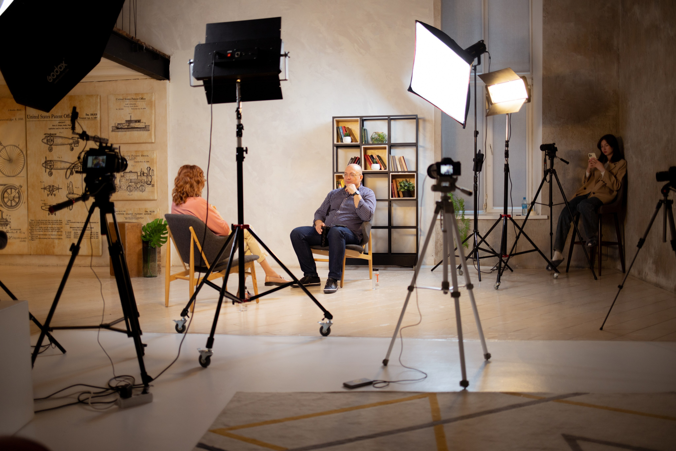 Background. Photographer Alina Skitovich