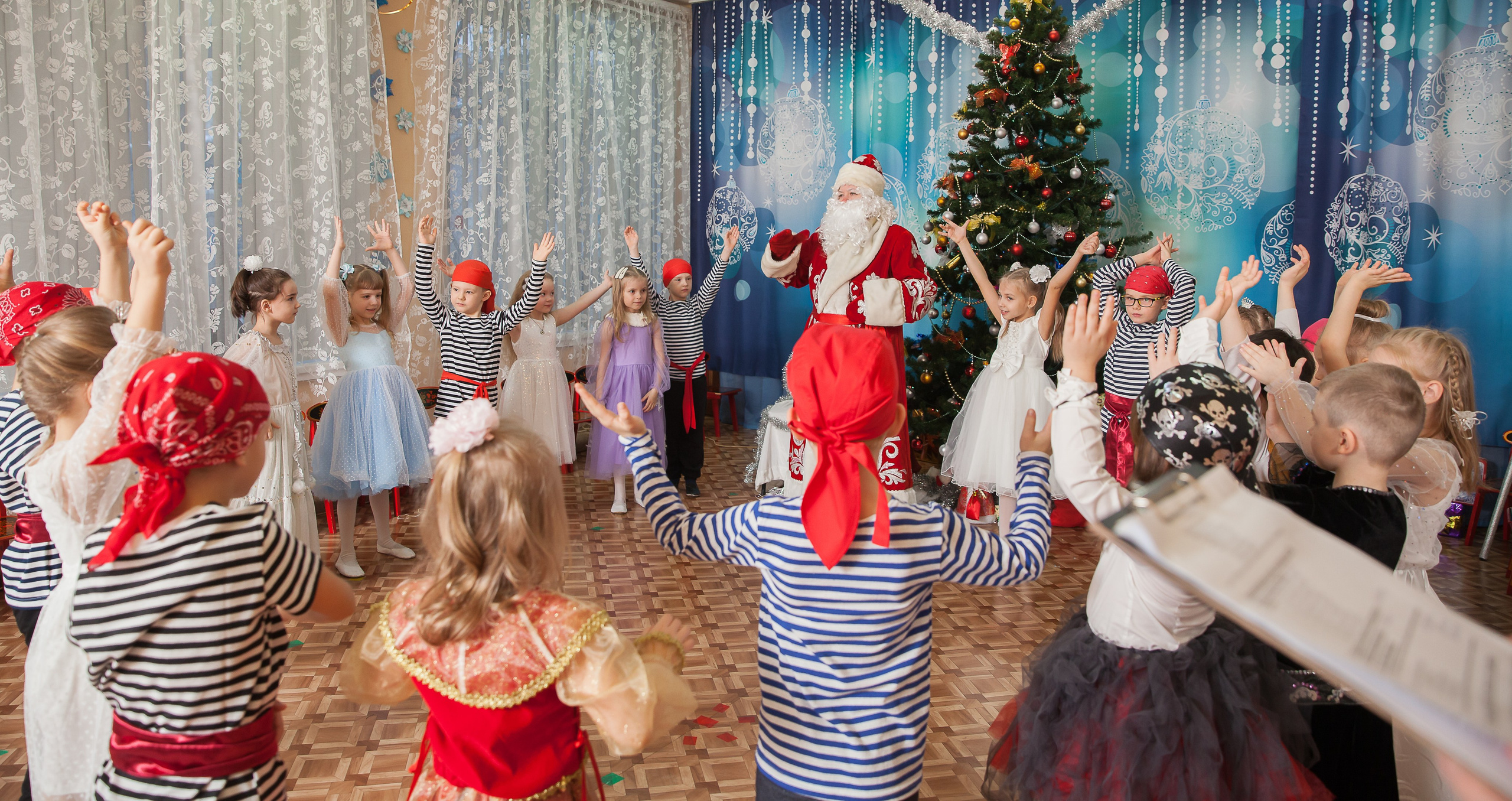 Новый Год 1508. Выпускные альбомы Москва. Фотограф Шукурова Кристина