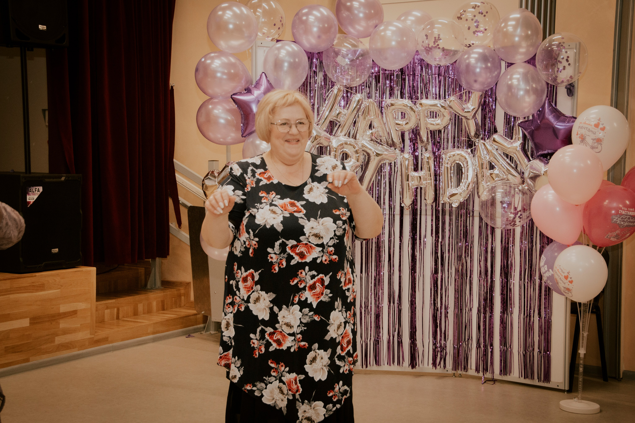 Нина и её 18). ProFoto