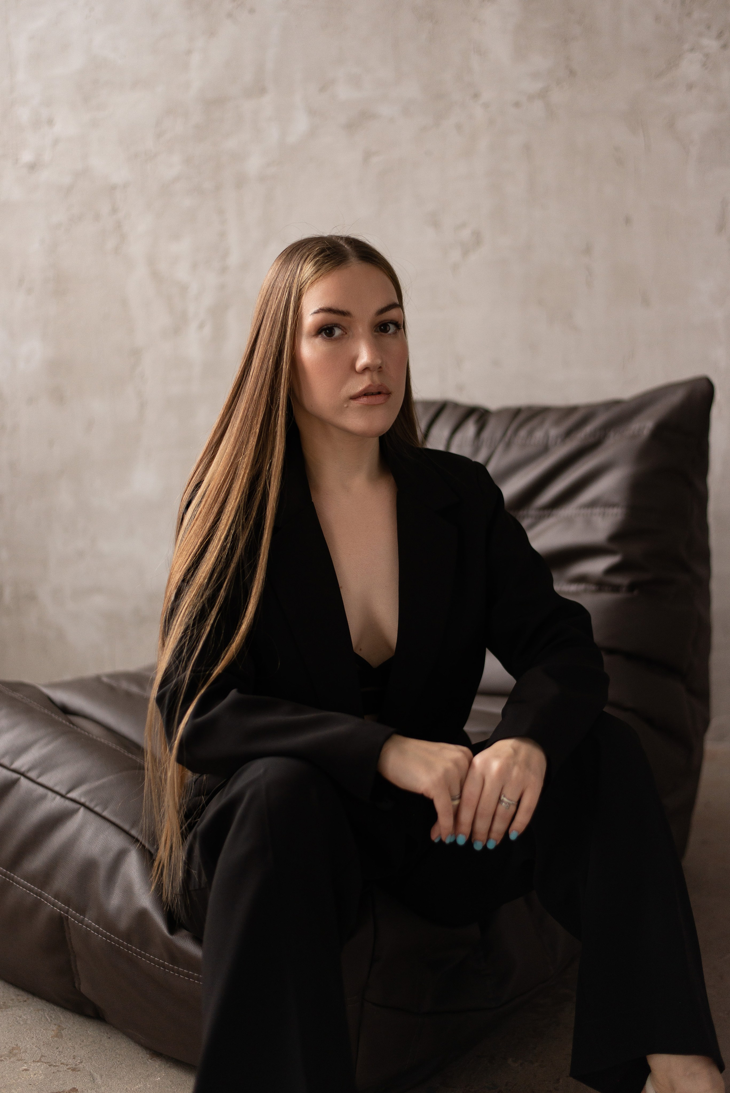 Смотреть серию. ЖЕНСКИЙ ФОТОГРАФ КРИСТИНА ВИГЕЛЬ