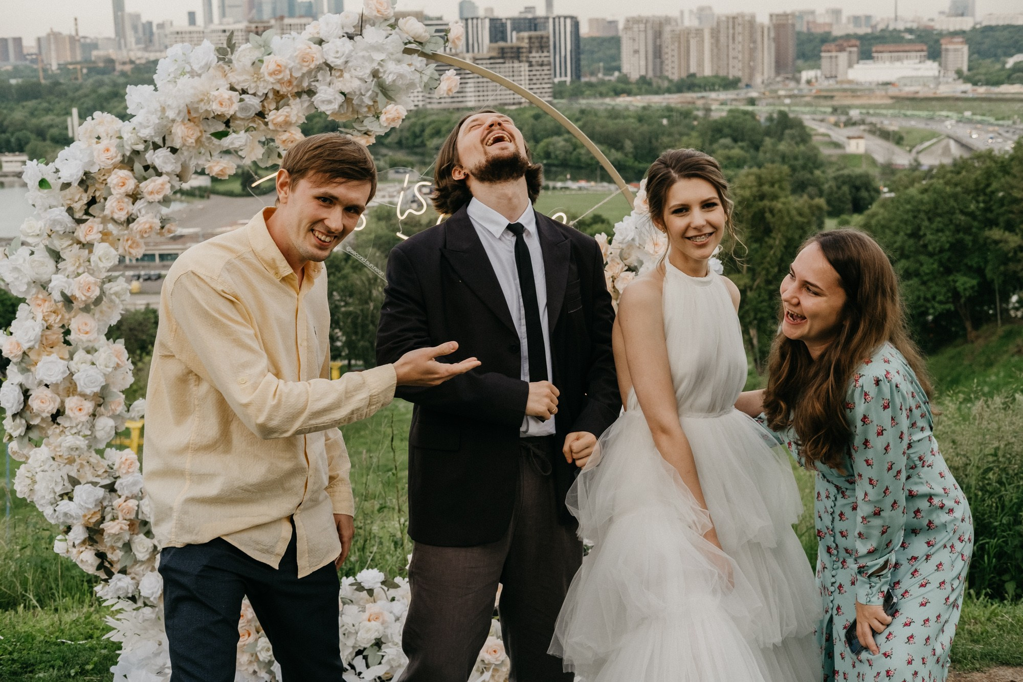 На высоте. Свадебный фотограф Александра Тюлякова