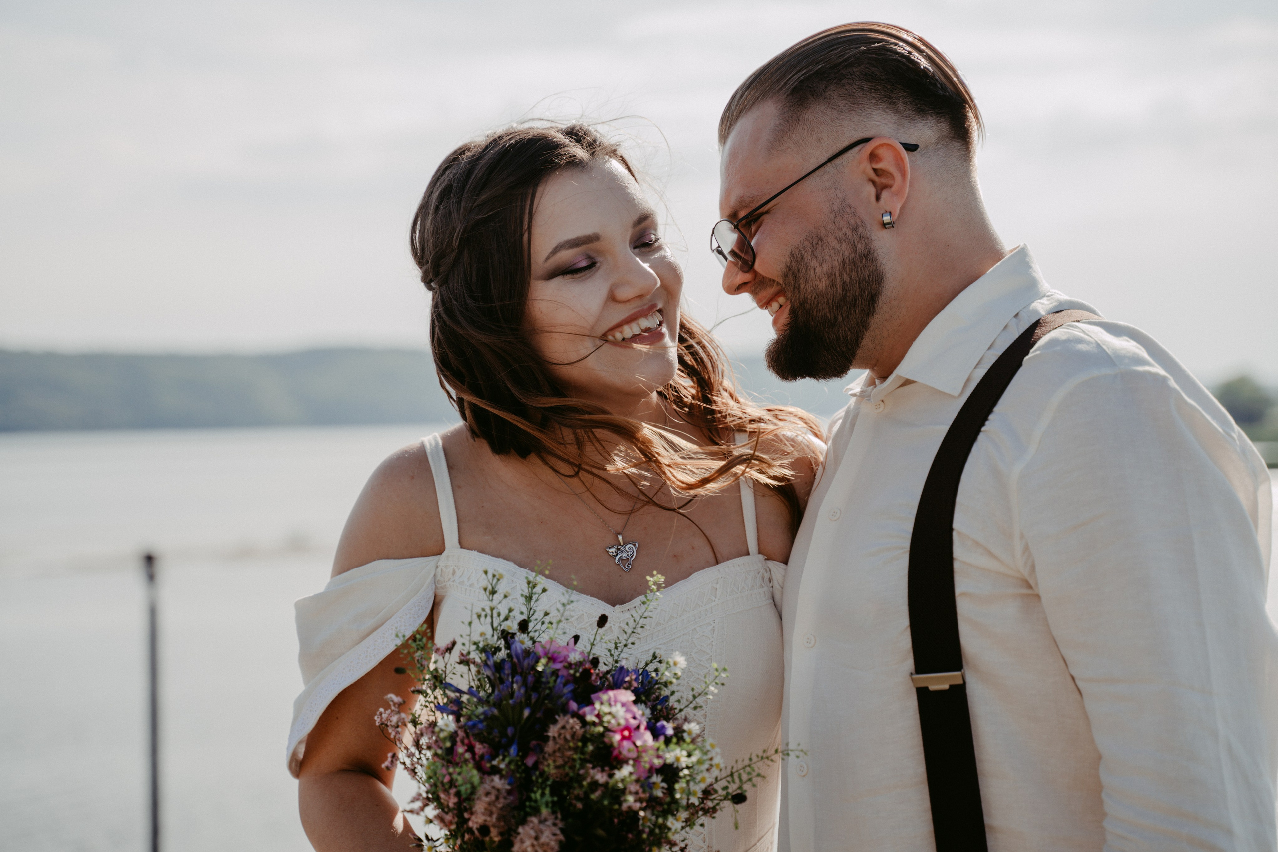 Эльвира и Яков. Главная