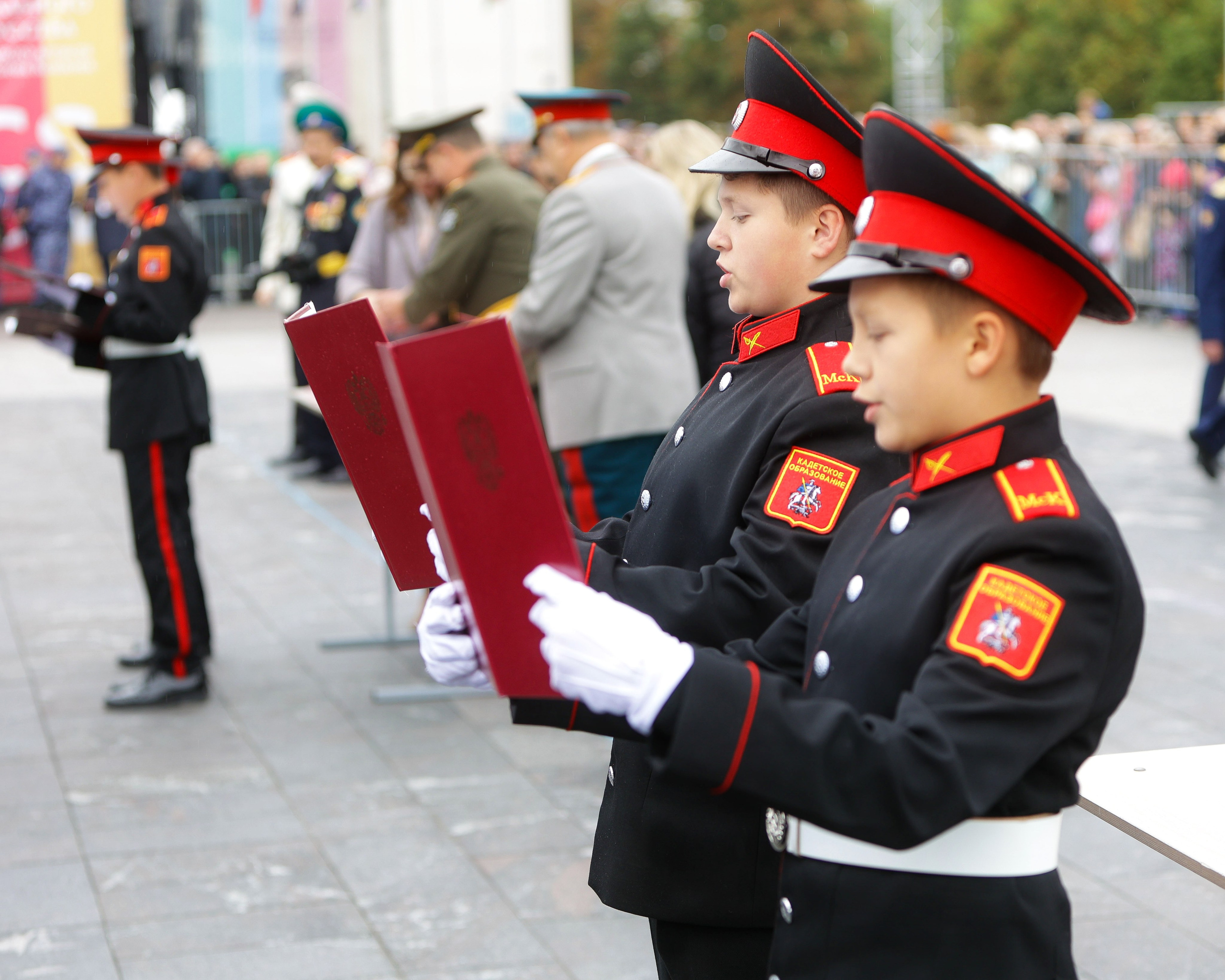 Посвящению в кадеты в Первом Московском кадетском корпусе, Дипломатической кадетской школы. Выпускные альбомы и школьный фотограф в Подольске, Троицке, Щербинке, Москве и Московской области