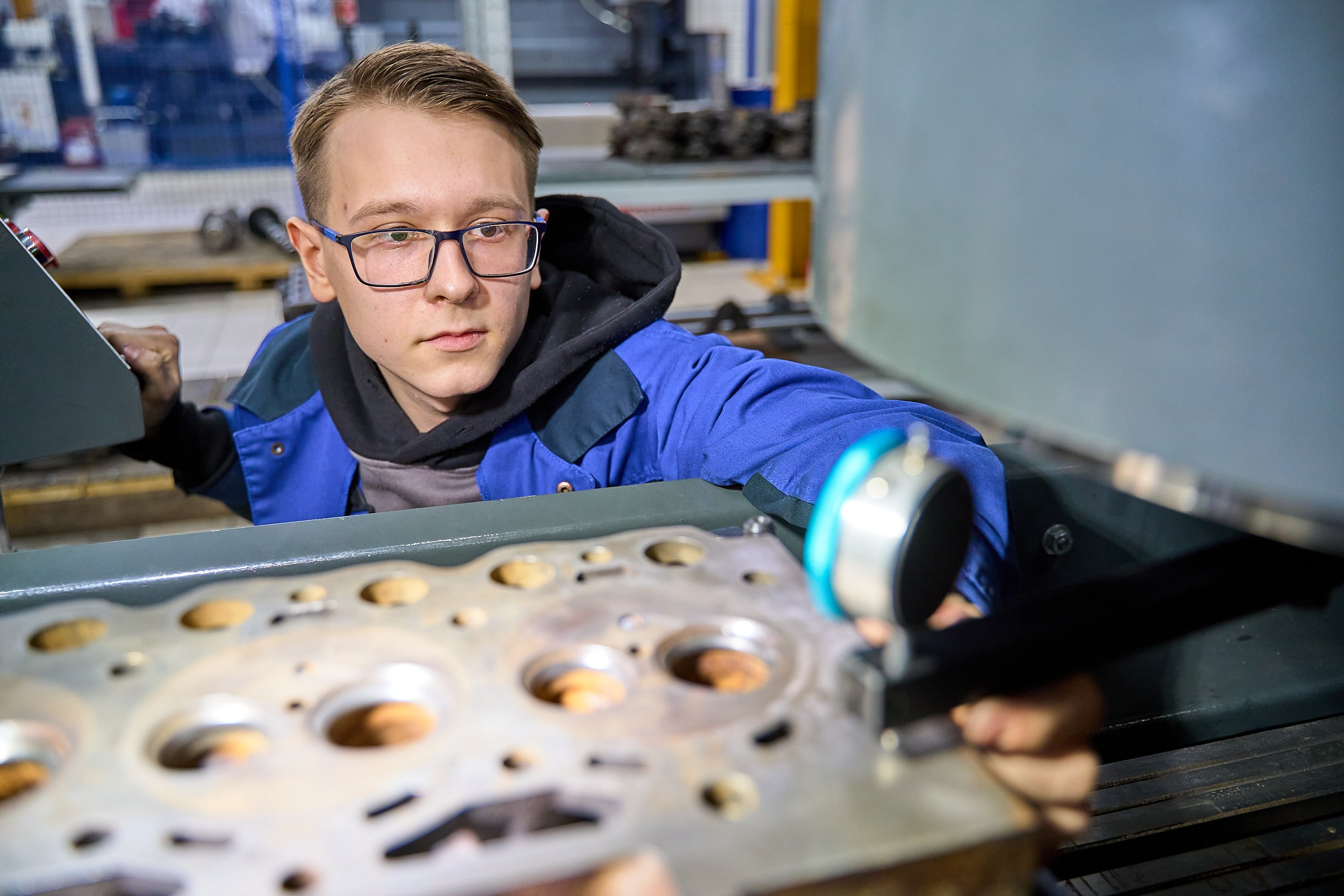 Производство. Комерческий фотограф в Тюмени Дмитрий Бузолин