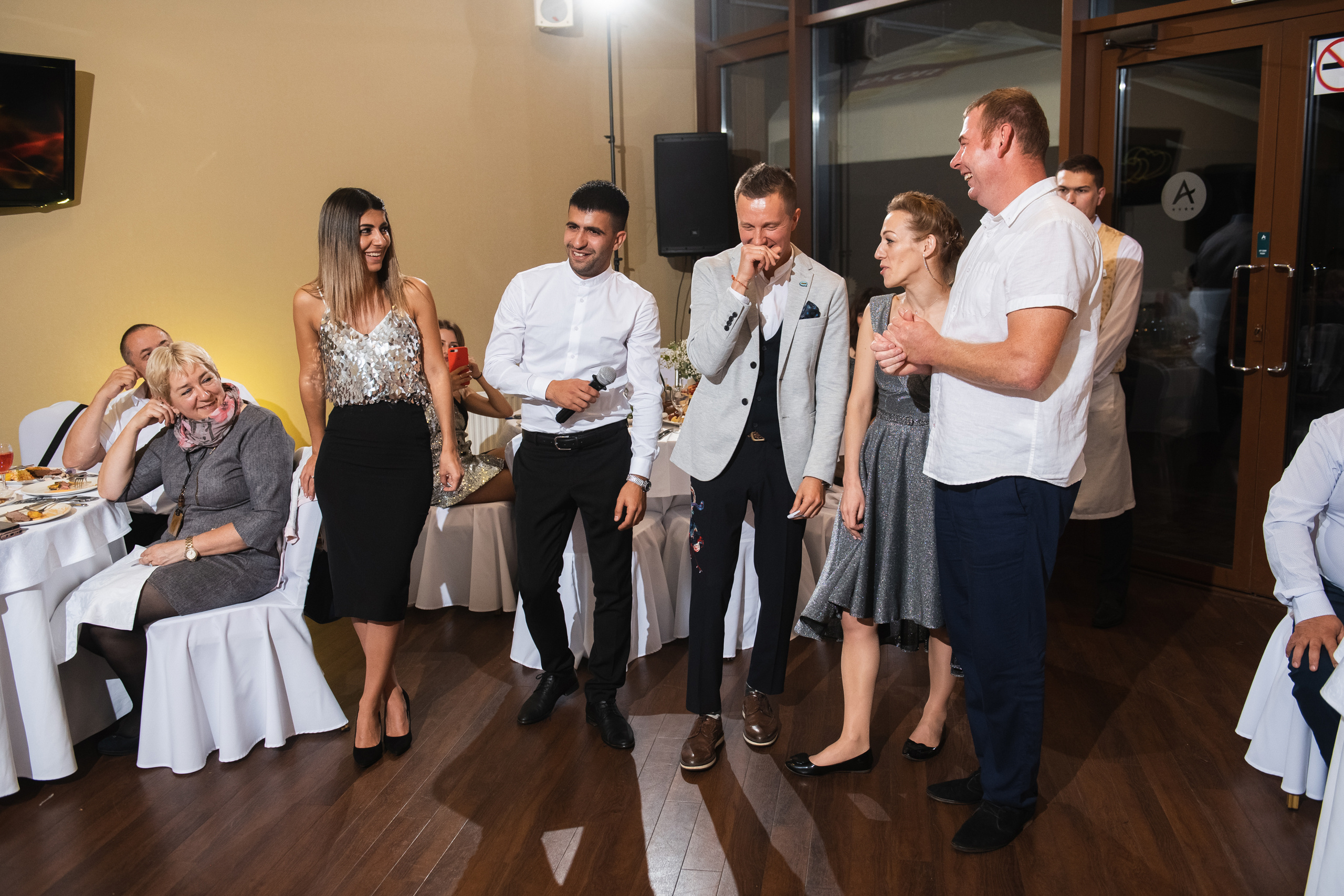 Оля и Вадим. Ведущий на свадьбу в Москве Зубков Алексей