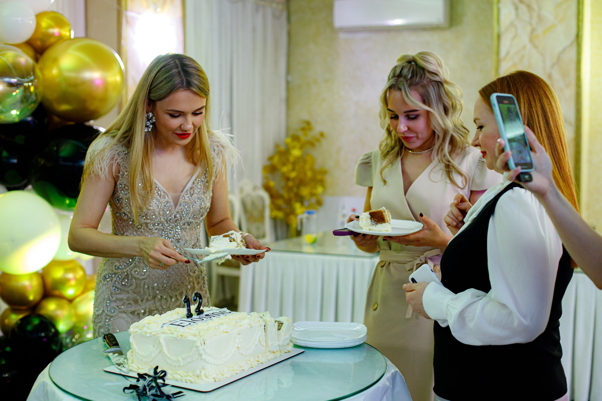 ELOSMED. Photokarish