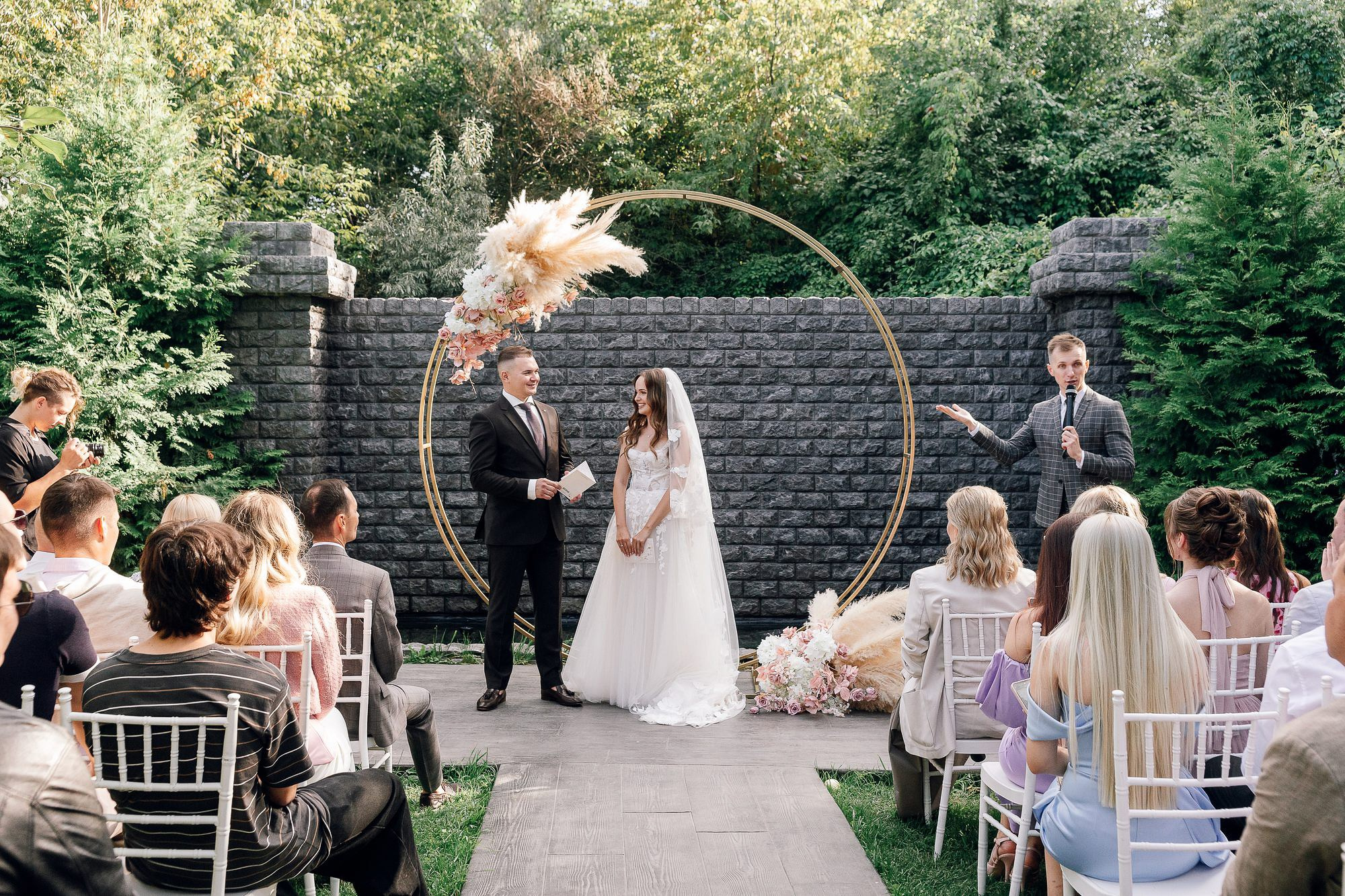 «От сборов до торта». Сергей Гладков свадебный фотограф в Москве