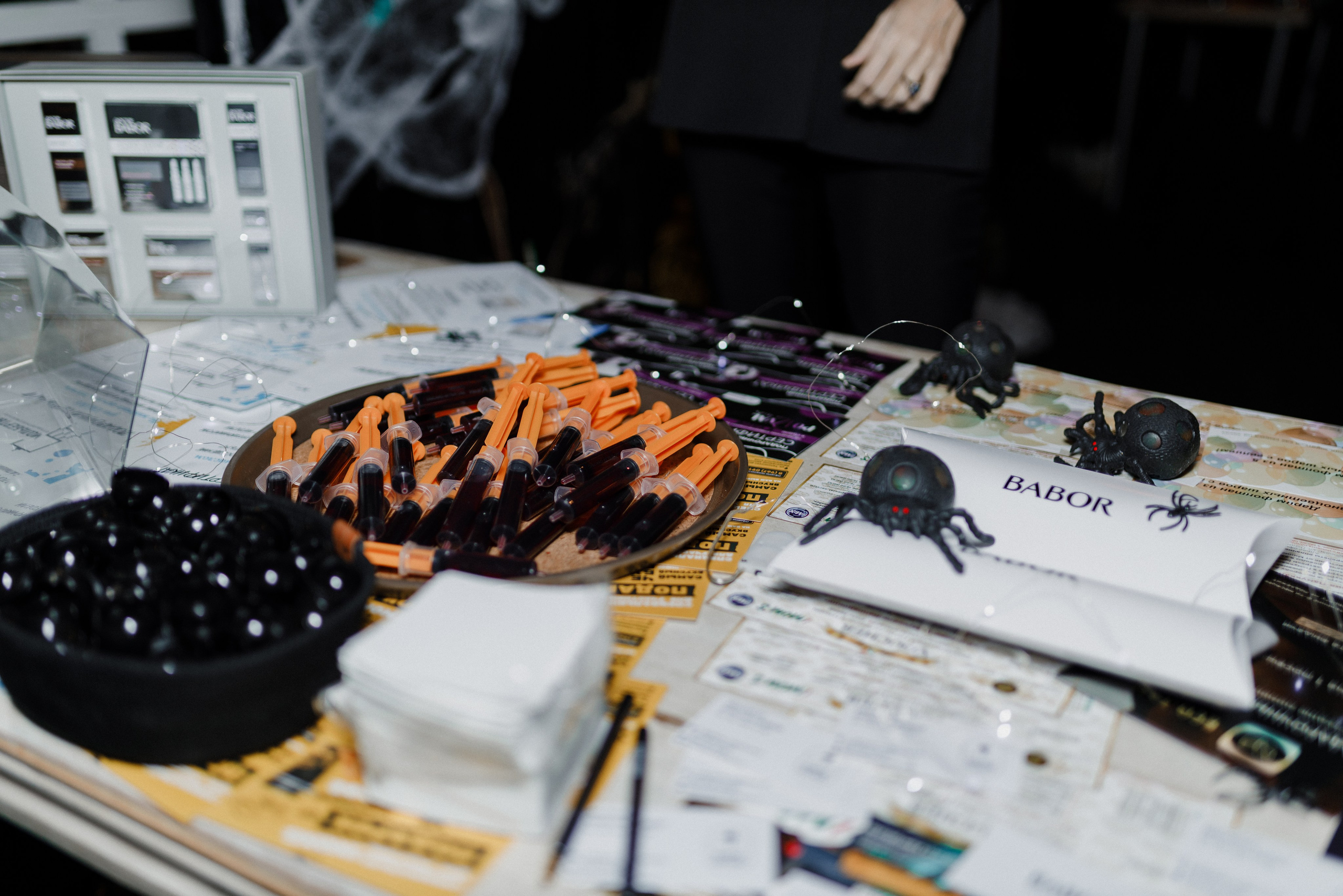 Квиз. I MOM'S. Свадебный фотограф. Москва и Московская Область