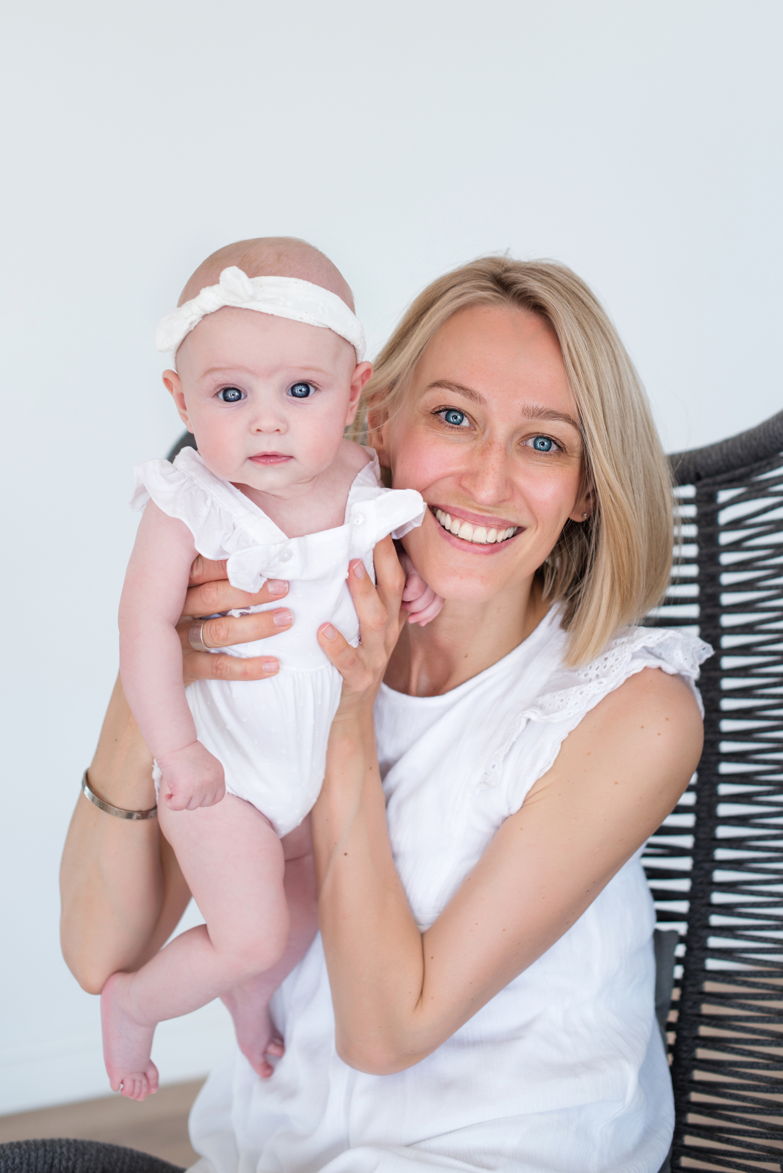 Мия. Фотограф новорожденных Елена Панова