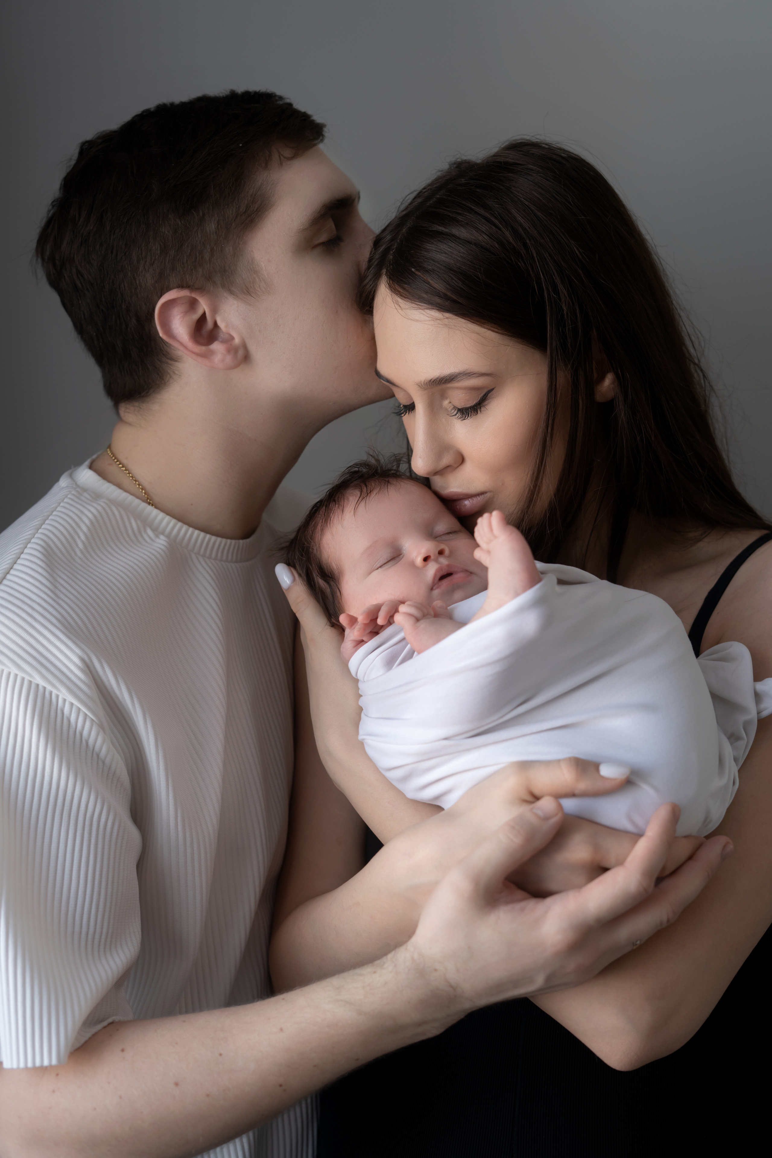 Николь. Мила Посвит Фотограф новорожденных в Тобольске