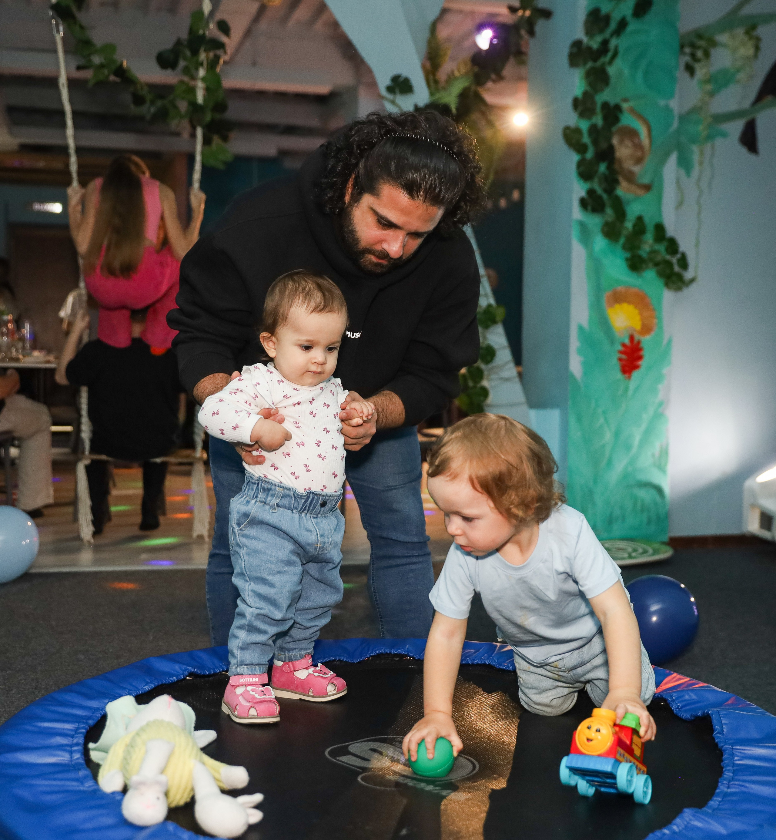 ДЕНЬ РОЖДЕНИЯ МАКСИМА 2 ГОДА. Фотограф мероприятий Ирина Каширина