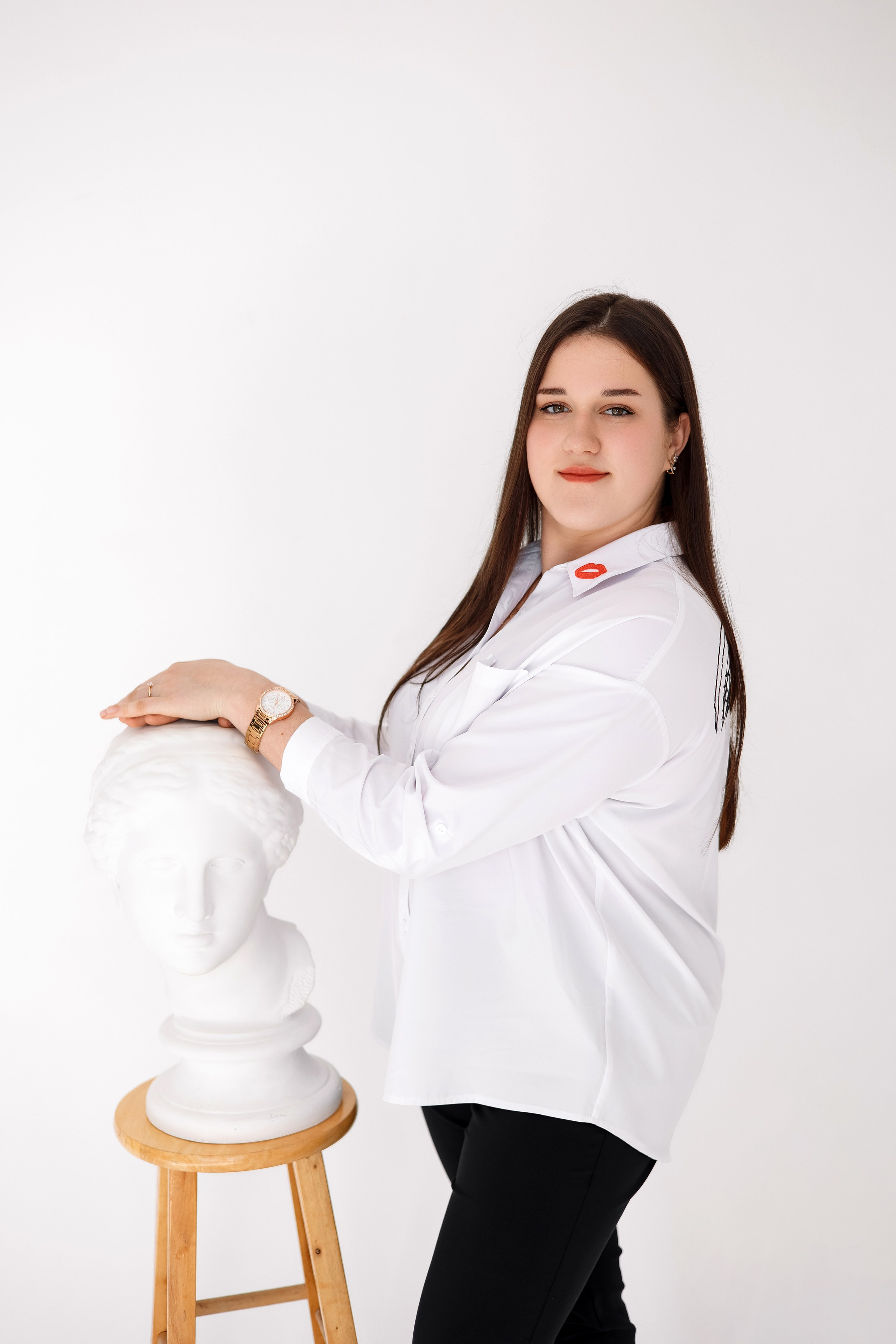 11 класс съемка на циклораме. Фотограф Любовь Корниенко, Примоский край