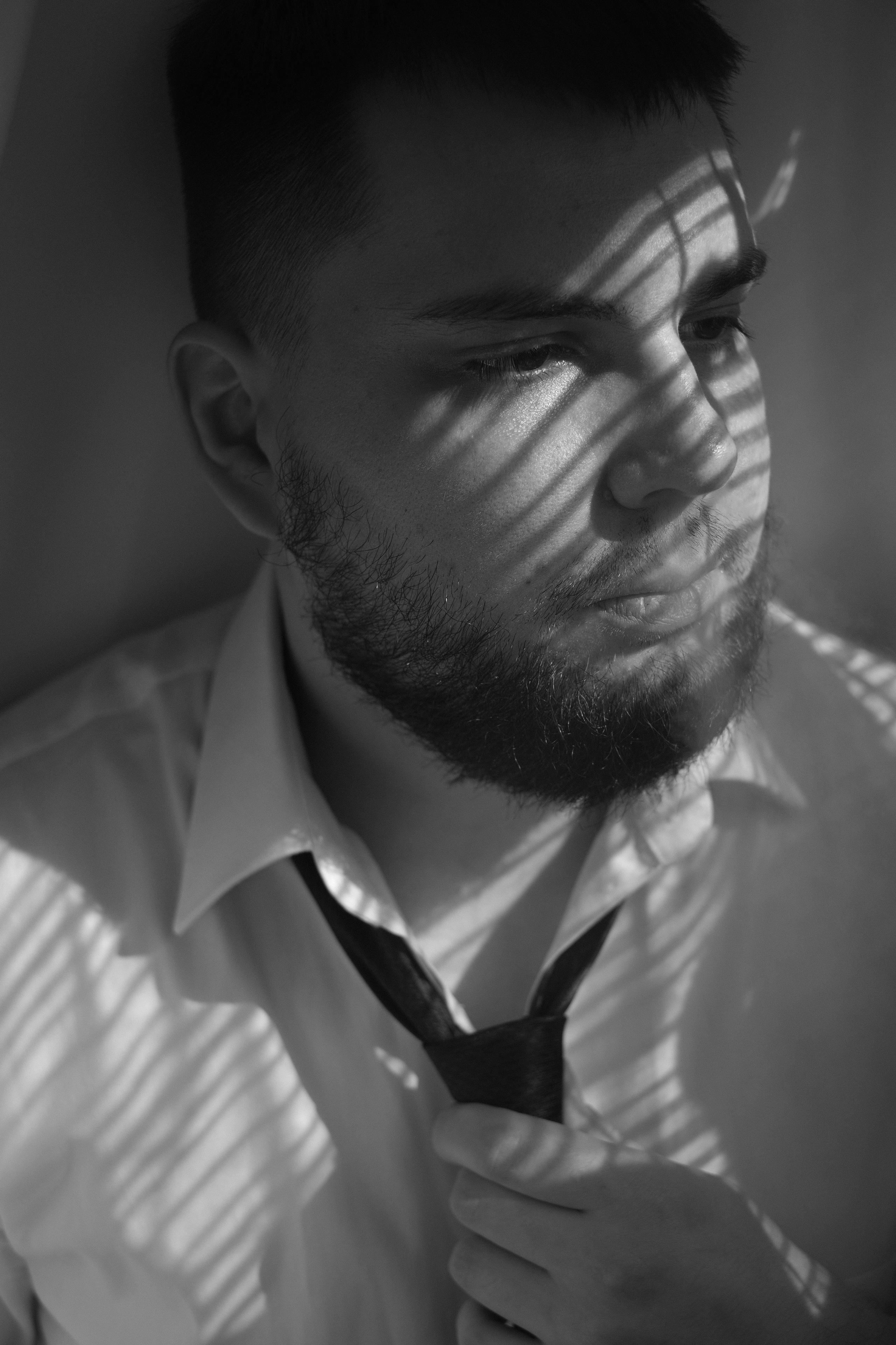 Свадебная фотосессия в Старая ялтинская дорога, фотолент. Профессиональная фотосъемка в Крыму. Натуральные эмоции и живые кадры. Забронируйте дату прямо сейчас!