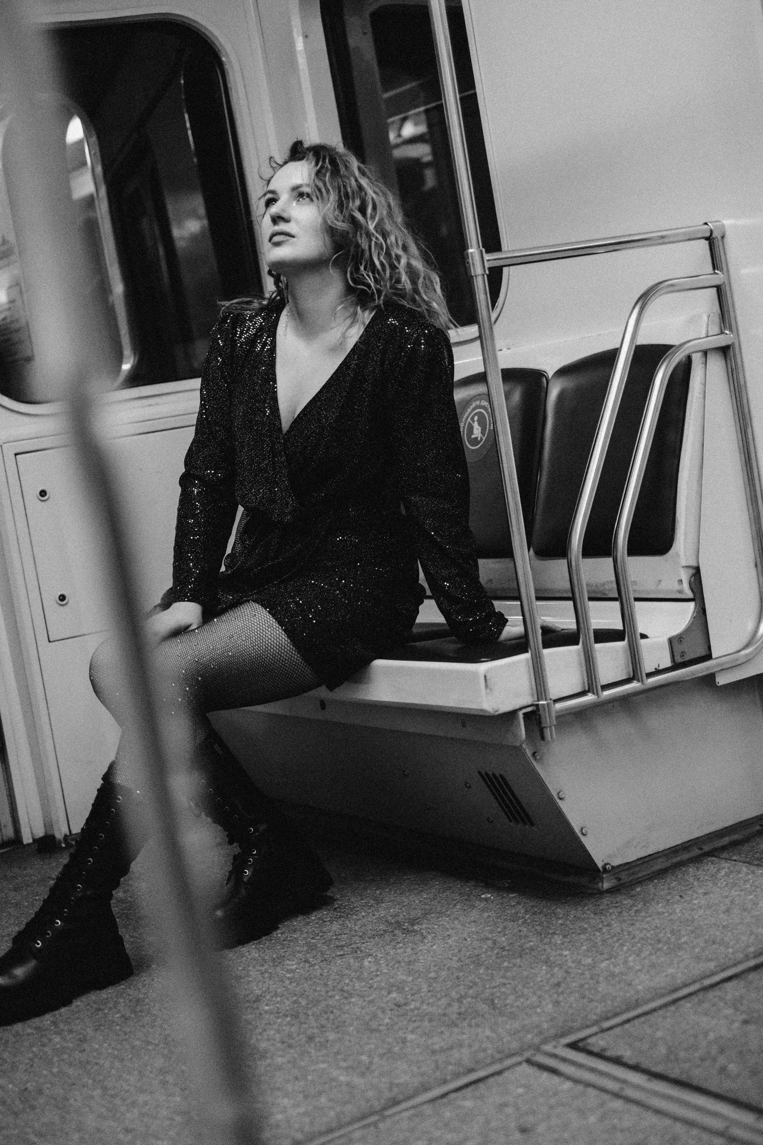 Творческая фотосъемка в метро Новосибирска. Ксения Ильиных — Фотограф в Новосибирске