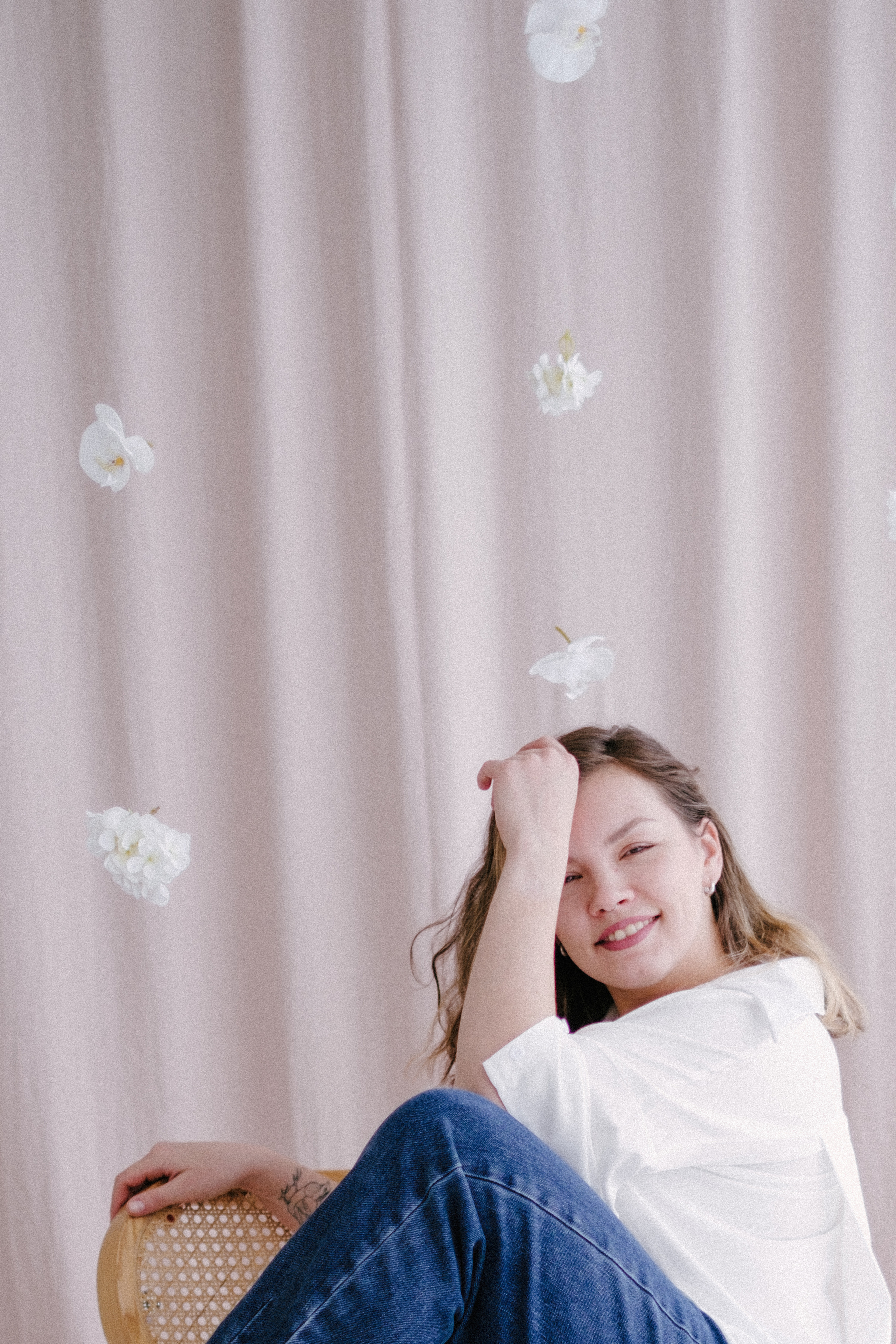 Фотосессия с цветами в студии Новосибирска. Ксения Ильиных — Фотограф в Новосибирске