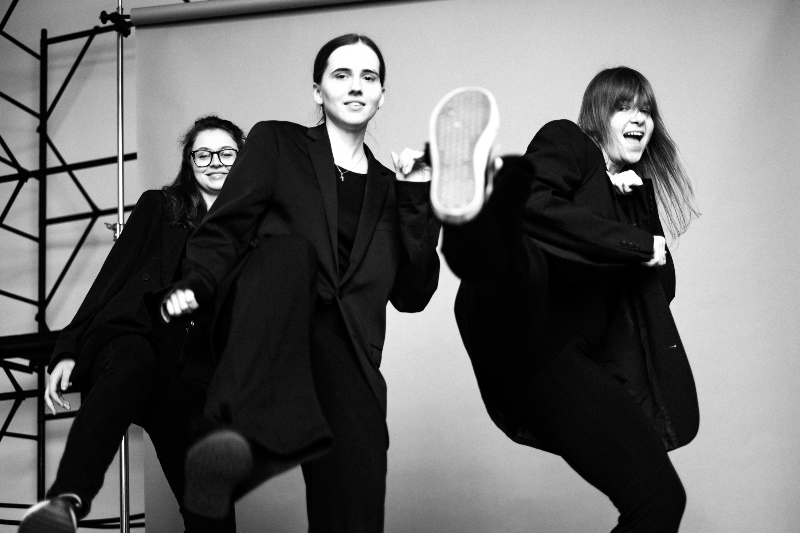 Корпоратив в фотостудии для компании «Everest-Marketing». Ксения Ильиных — Фотограф в Новосибирске