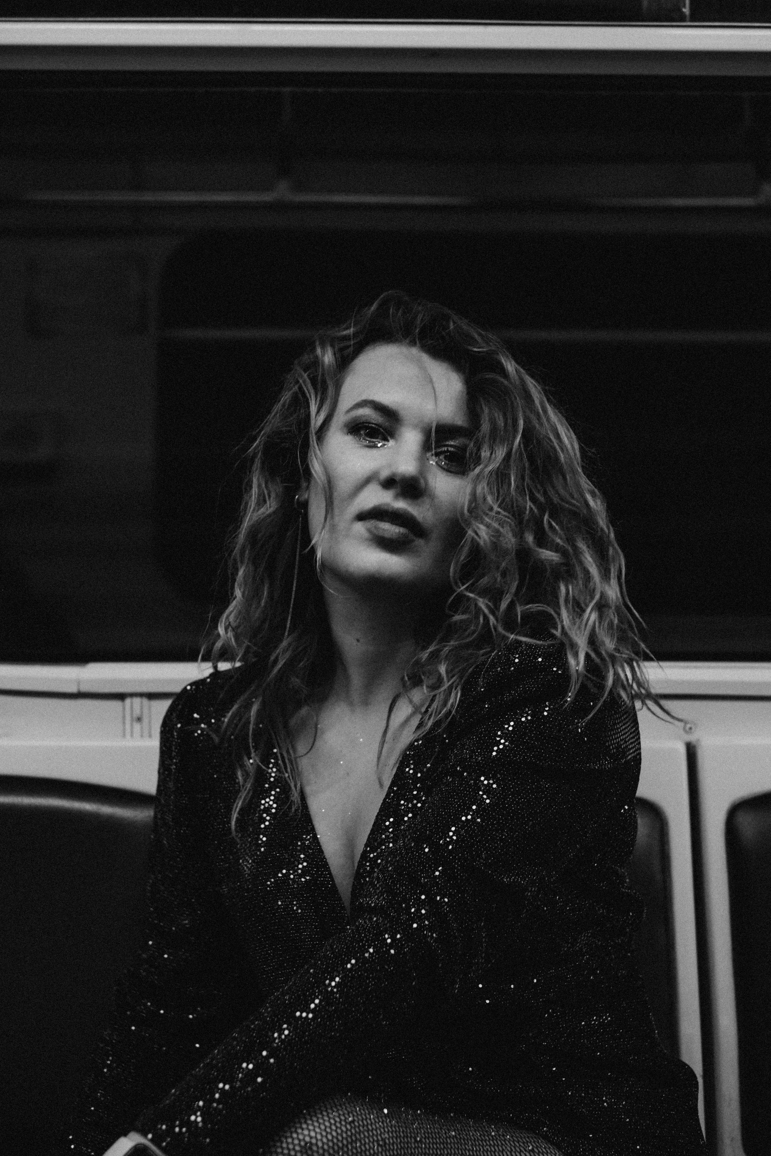 Творческая фотосъемка в метро Новосибирска. Ксения Ильиных — Фотограф в Новосибирске