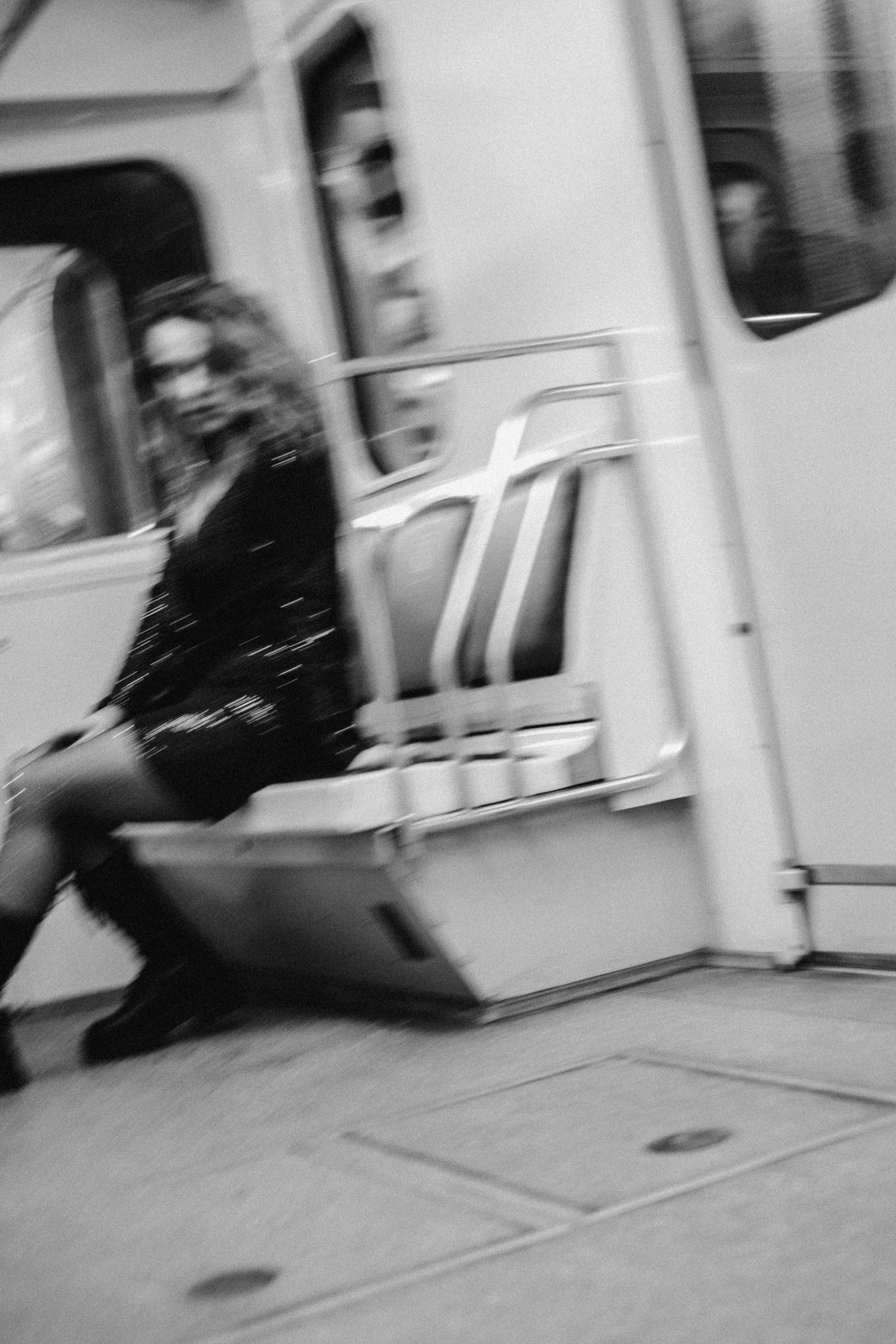 Творческая фотосъемка в метро Новосибирска. Ксения Ильиных — Фотограф в Новосибирске