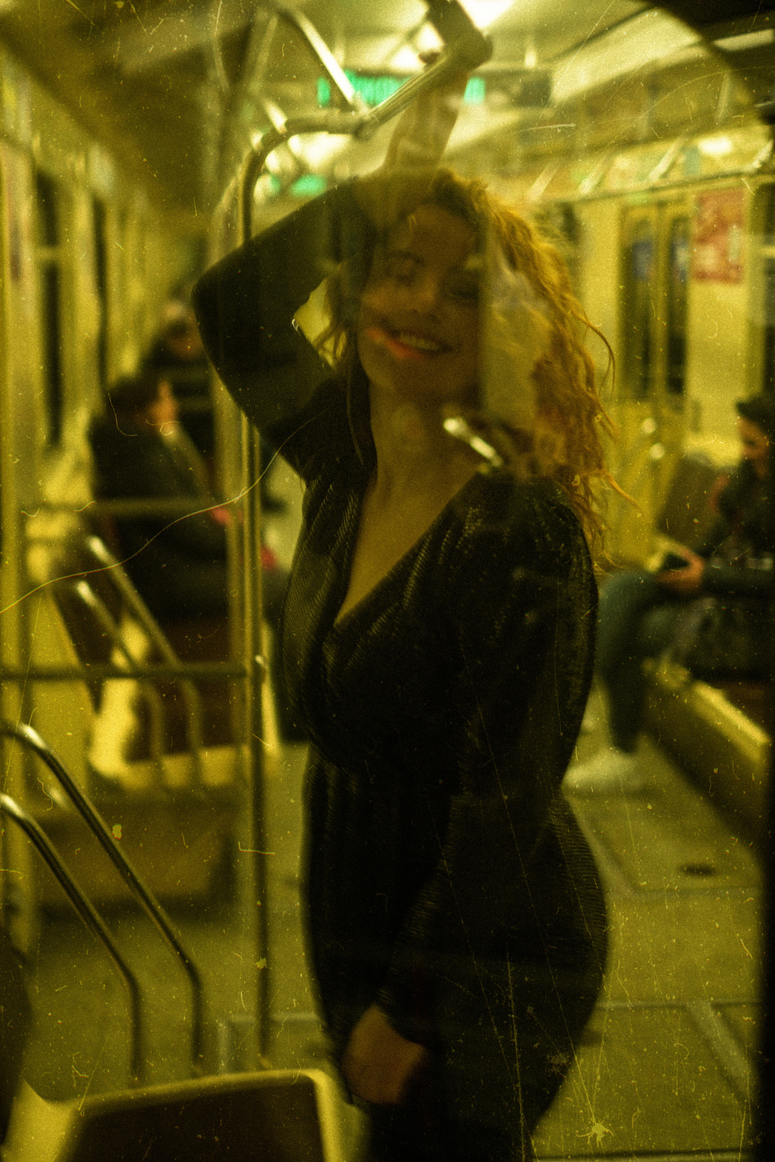 Творческая фотосъемка в метро Новосибирска. Ксения Ильиных — Фотограф в Новосибирске