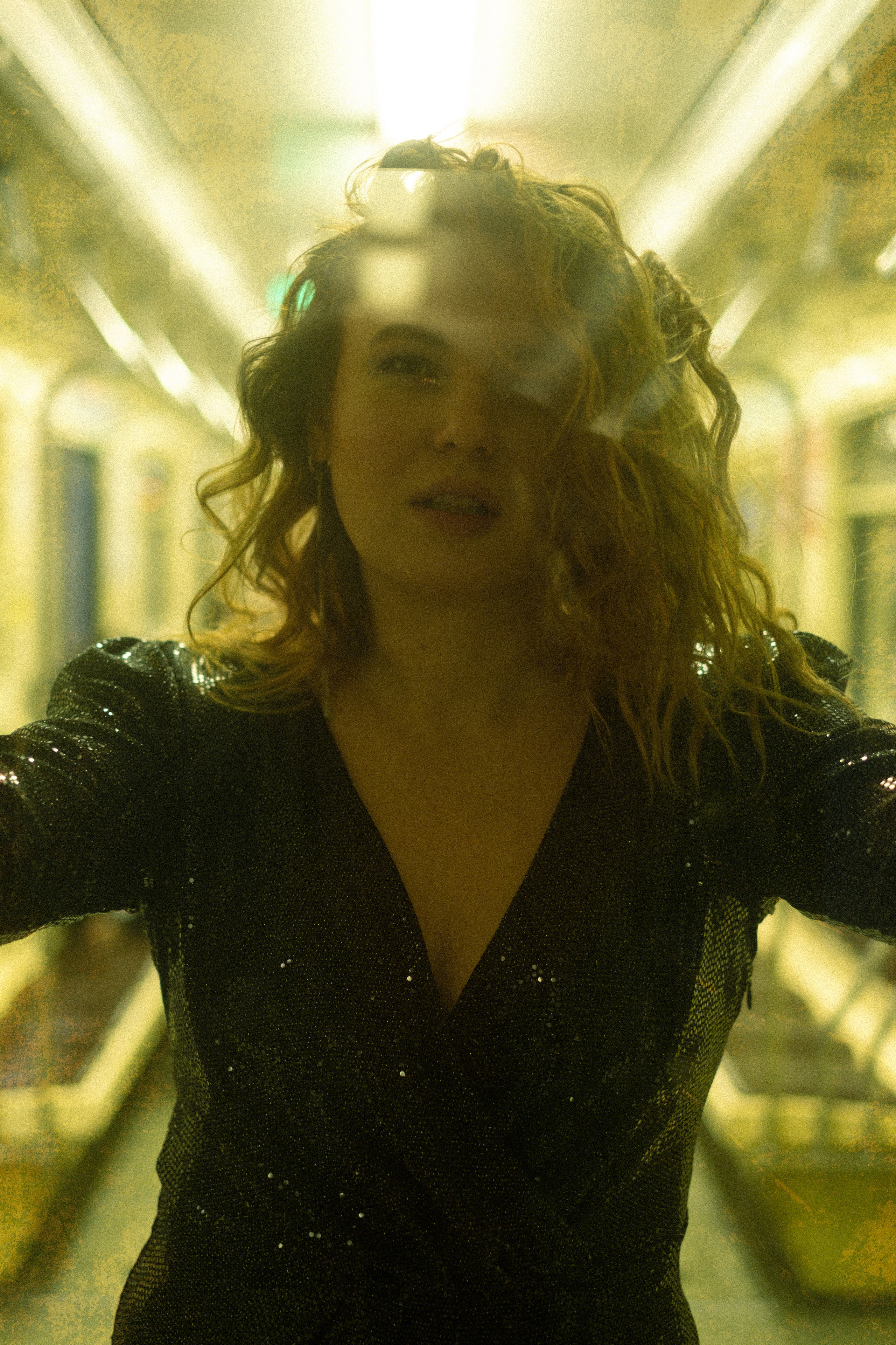 Творческая фотосъемка в метро Новосибирска. Ксения Ильиных — Фотограф в Новосибирске