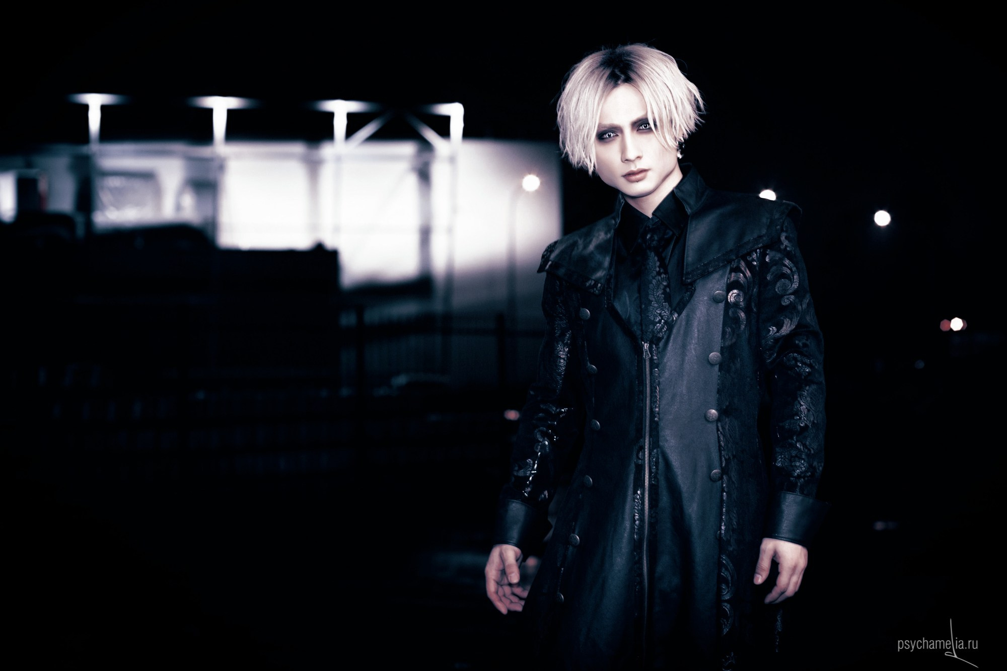 Studio and outdoors. Main