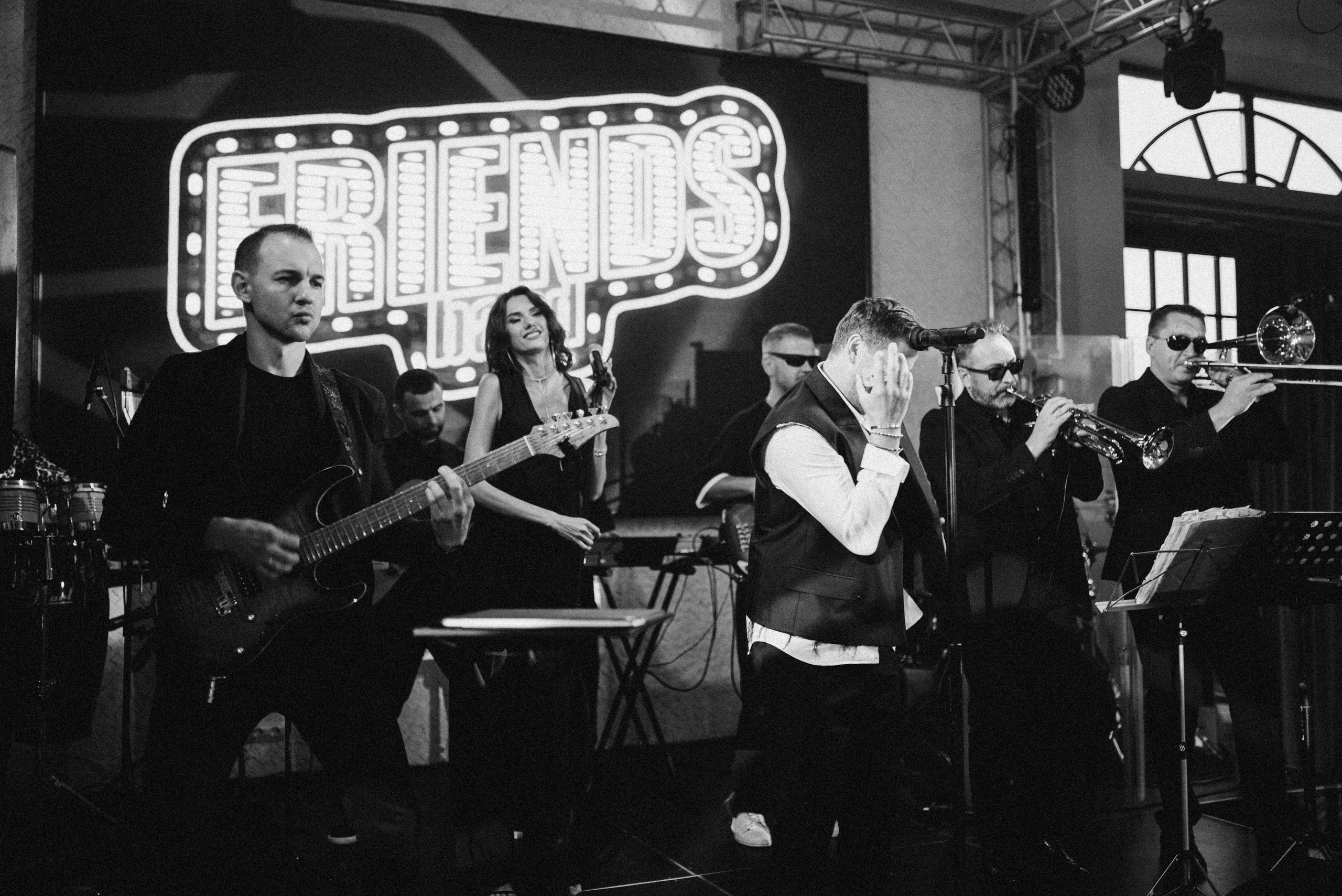 Кавер группа «Friends» soundcheck| ресторан «ШатоПино». Фотограф Санкт-Петербург, Новороссийск