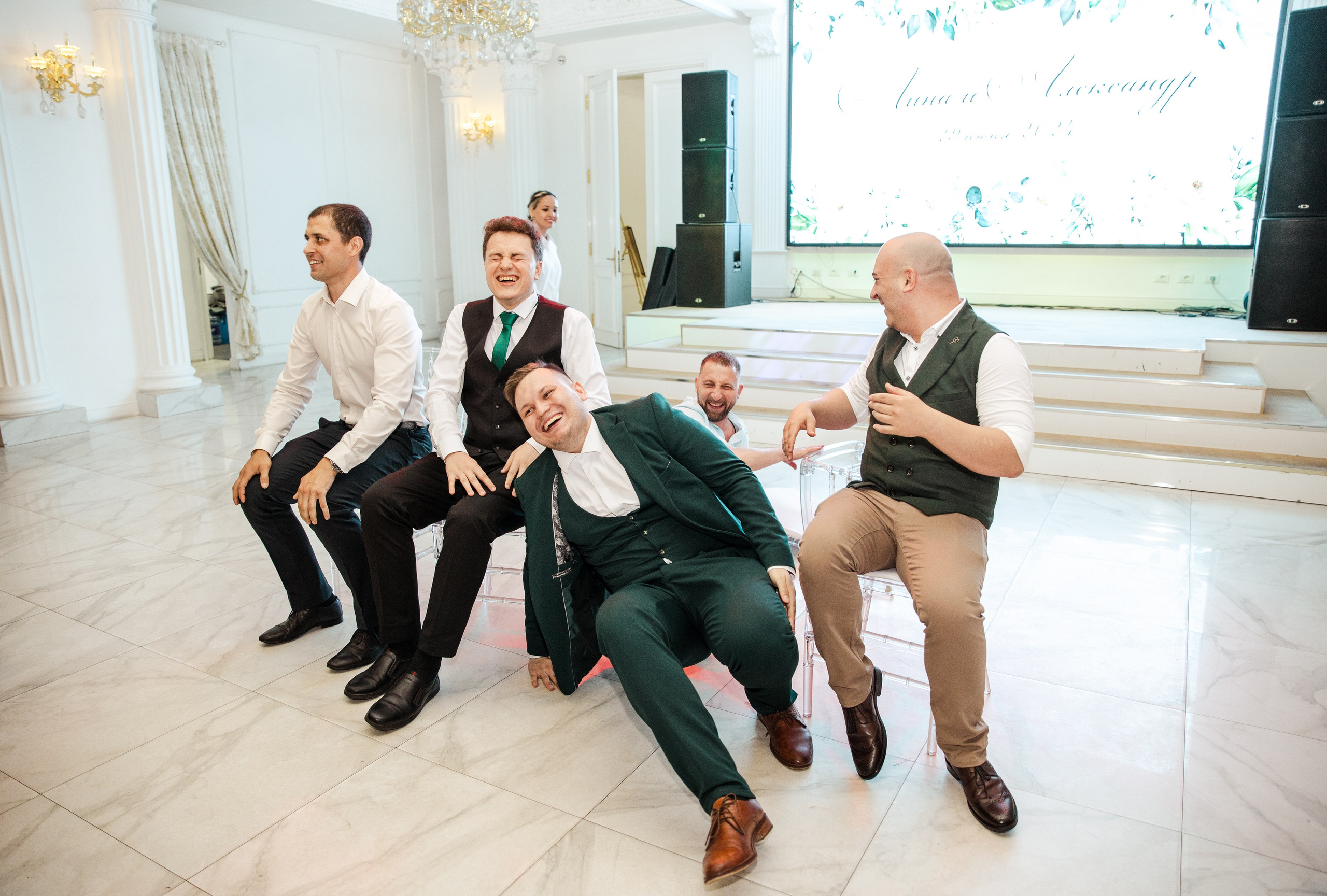 Саша и Лина. Ведущий на свадьбу в Москве Зубков Алексей